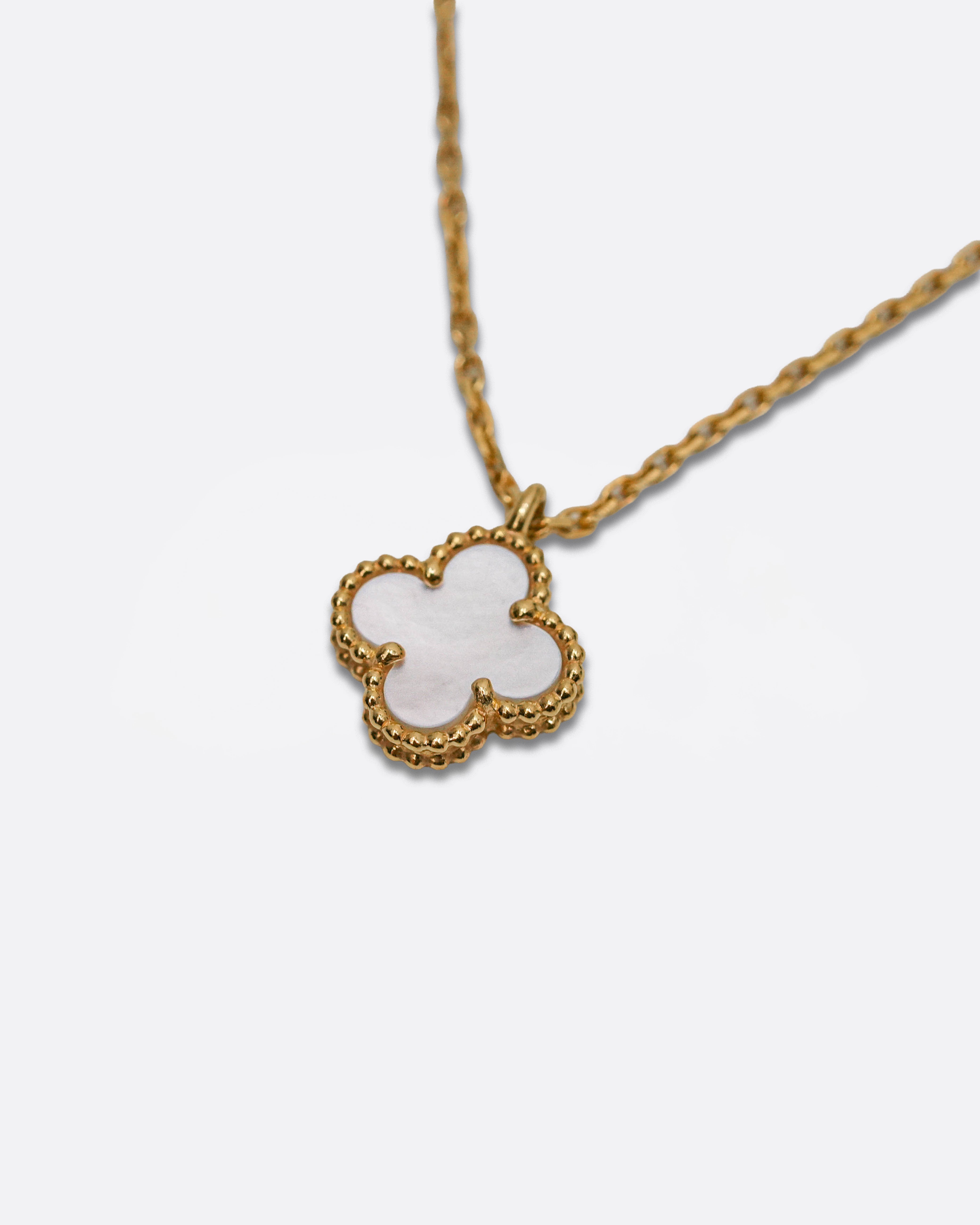 SWEET ALHAMBRA MOTHER OF PEARL NECKLACE (2021)
