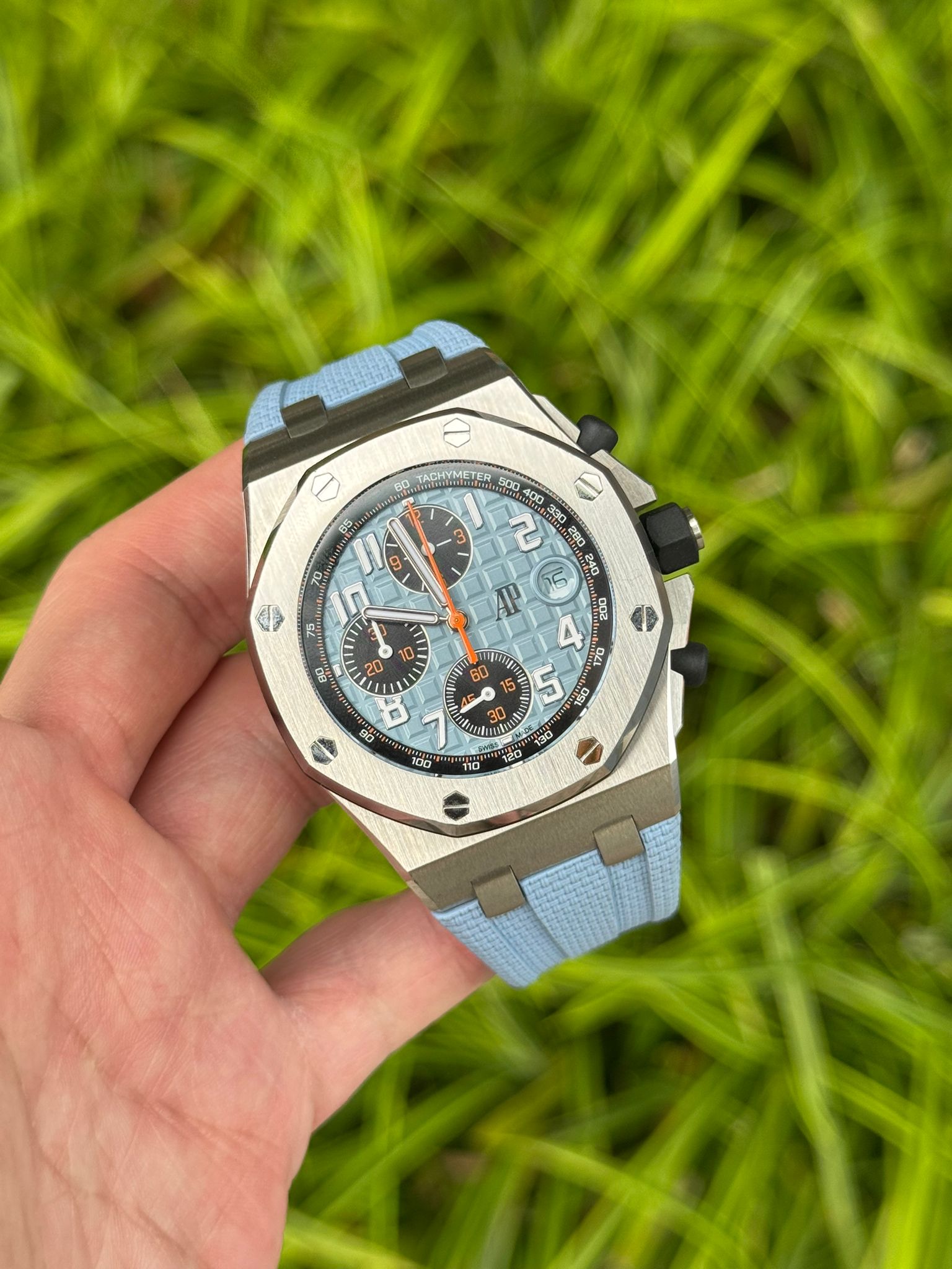ROYAL OAK OFFSHORE CHRONOGRAPH 42MM 'TIFFANY' DIAL RUBBER STRAP (2025)