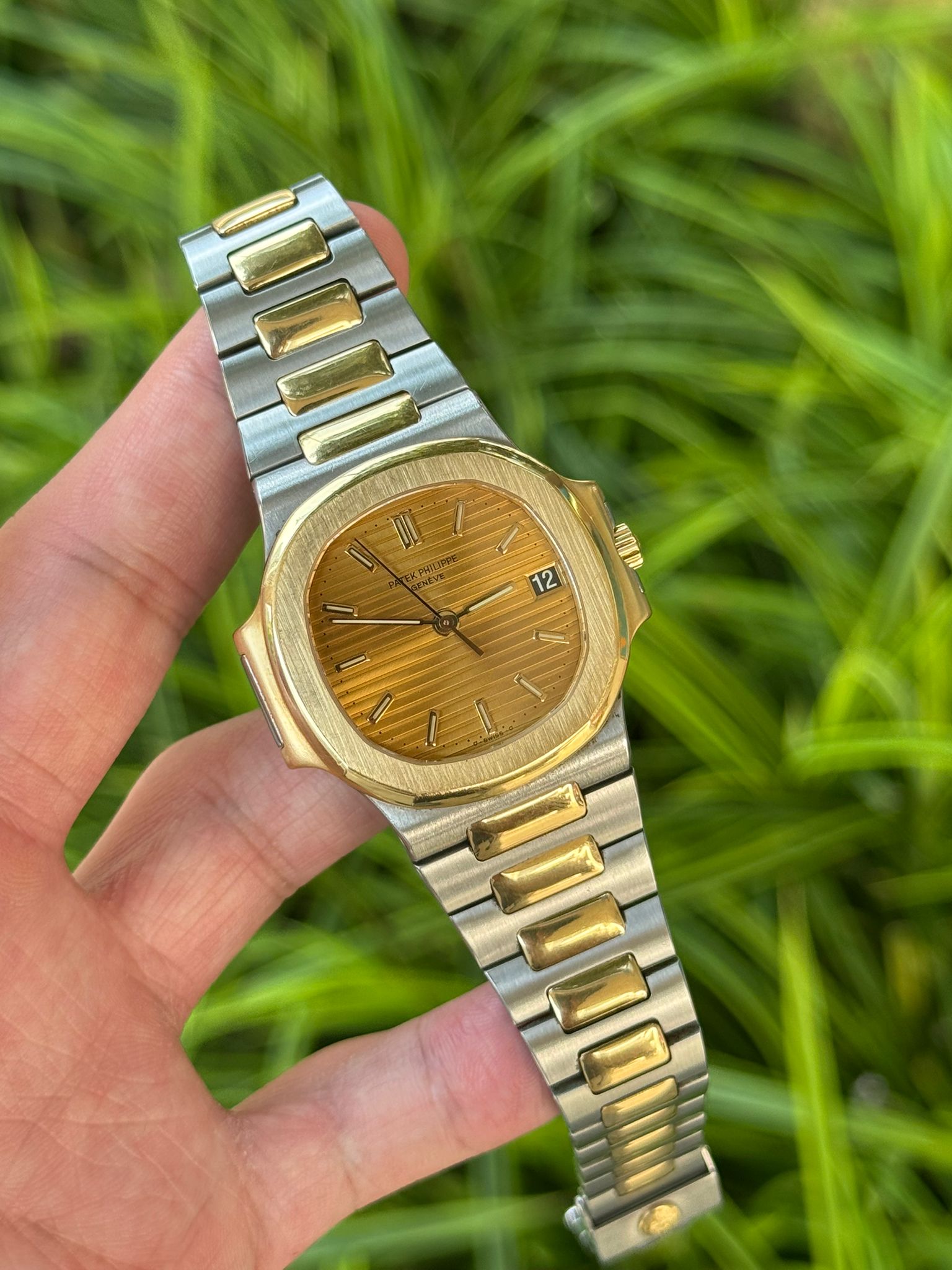 NAUTILUS 3800/1JA TWOTONE YELLOWGOLD CHAMPAGNE DIAL (WATCH ONLY)