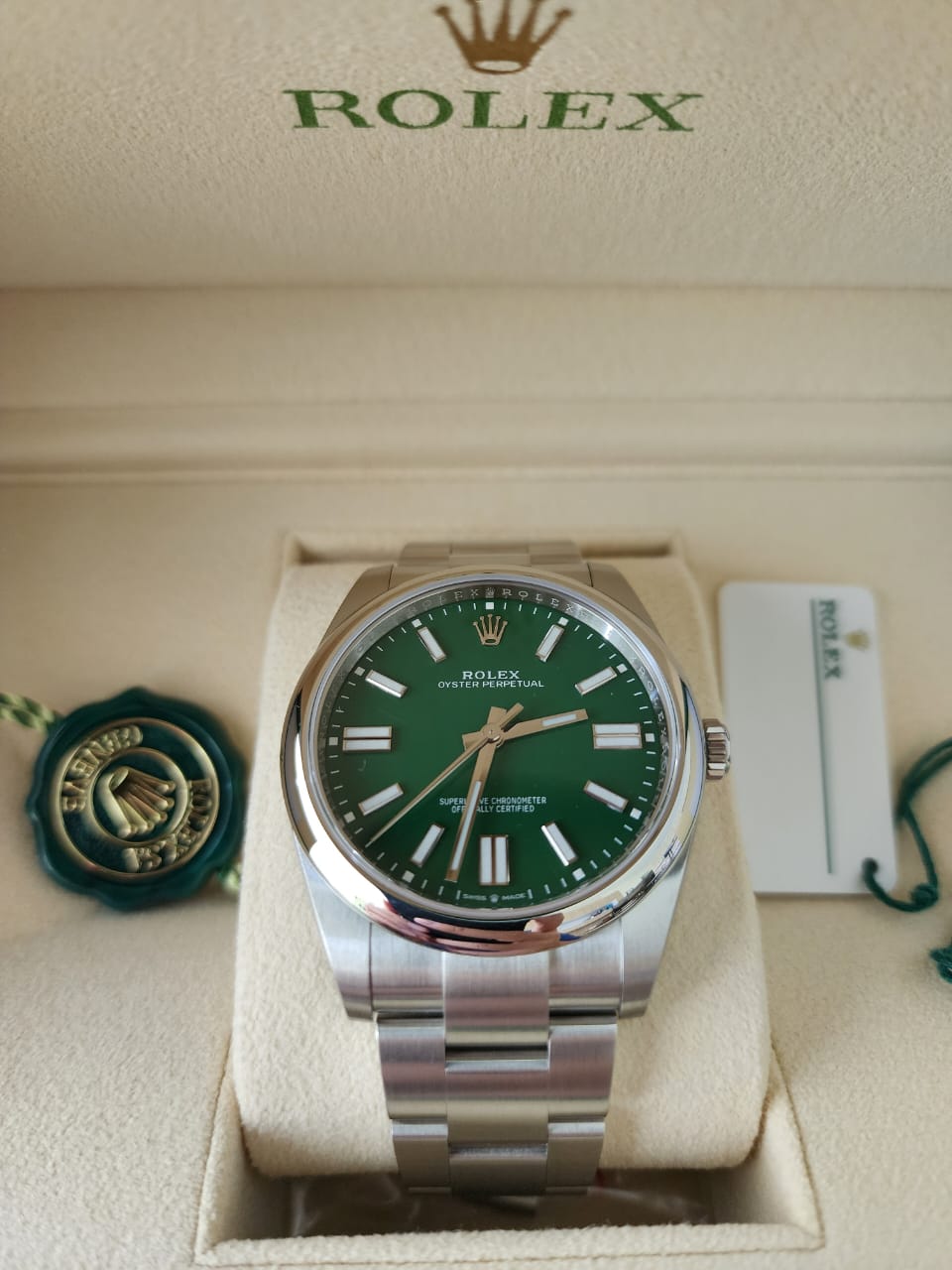 OYSTER PERPETUAL 41MM GREEN DIAL (2023)