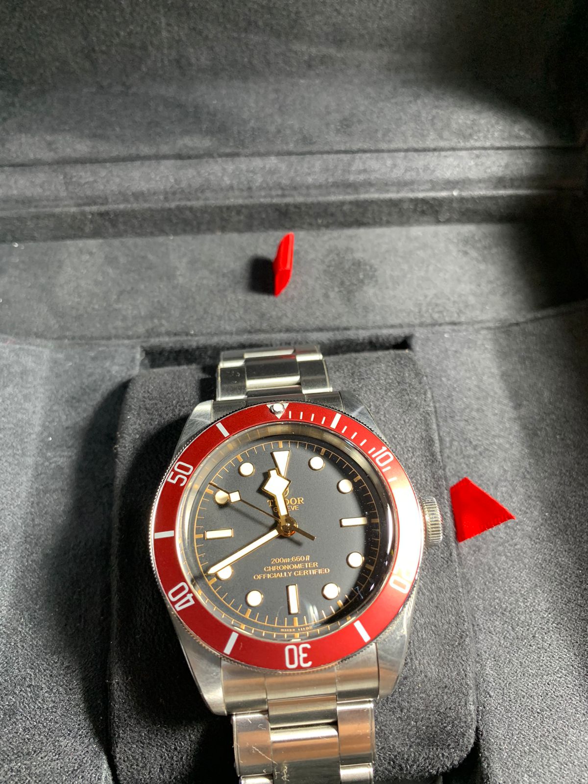 Tudor black clearance bay 58 red