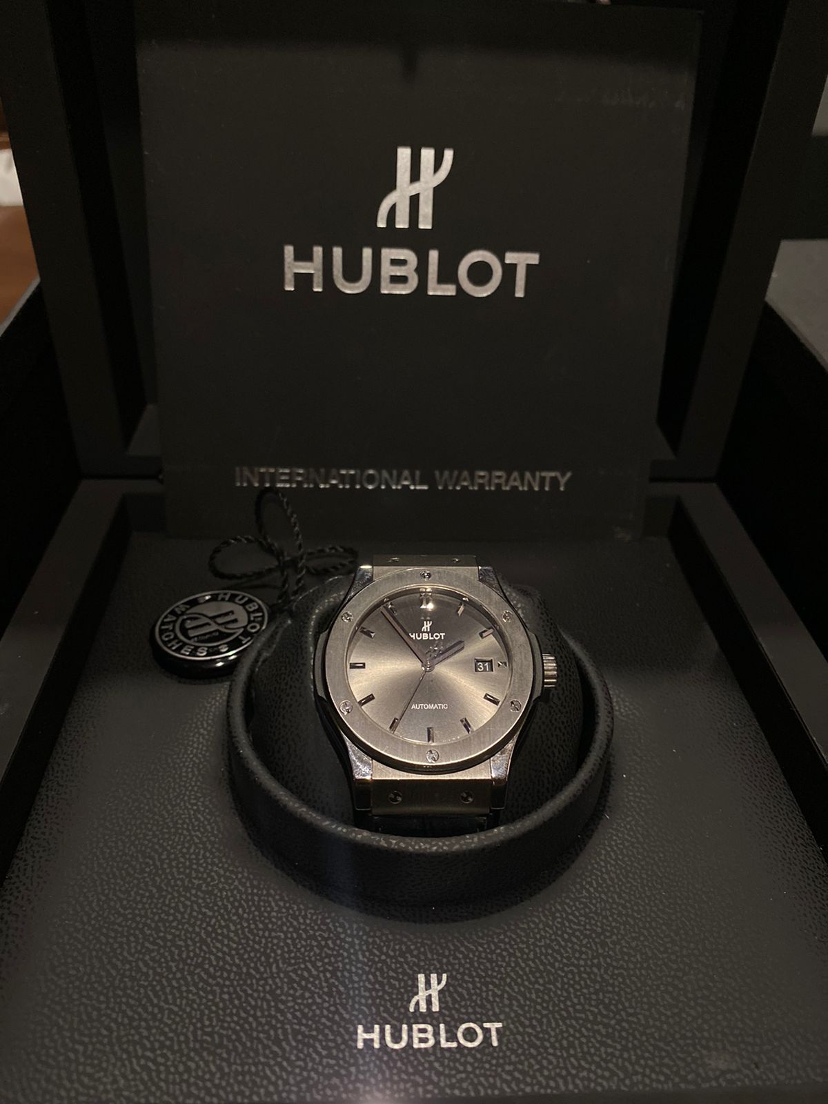 CLASSIC FUSION 42MM RACING GREY TITANIUM (2019)