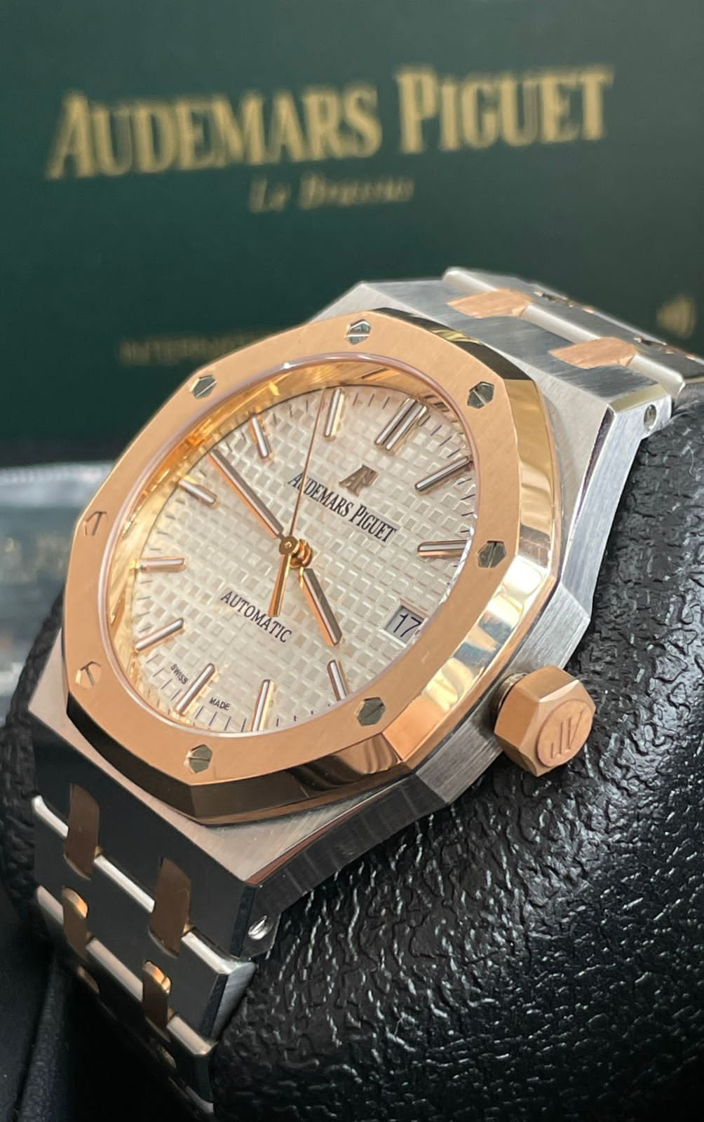 ROYAL OAK 37MM STEEL ROSEGOLD 15450SR SILVER-TONED DIAL (2020)