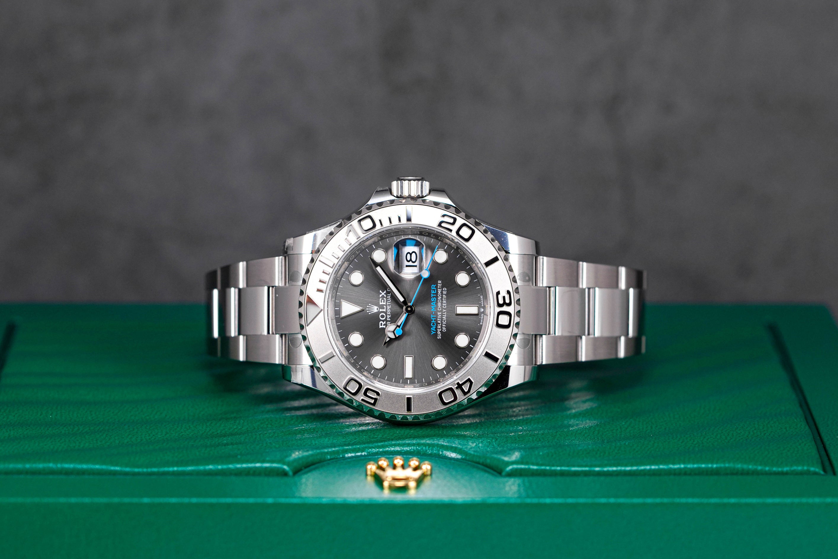 YACHT MASTER 40MM PLATINUM RHODIUM DIAL (2021)