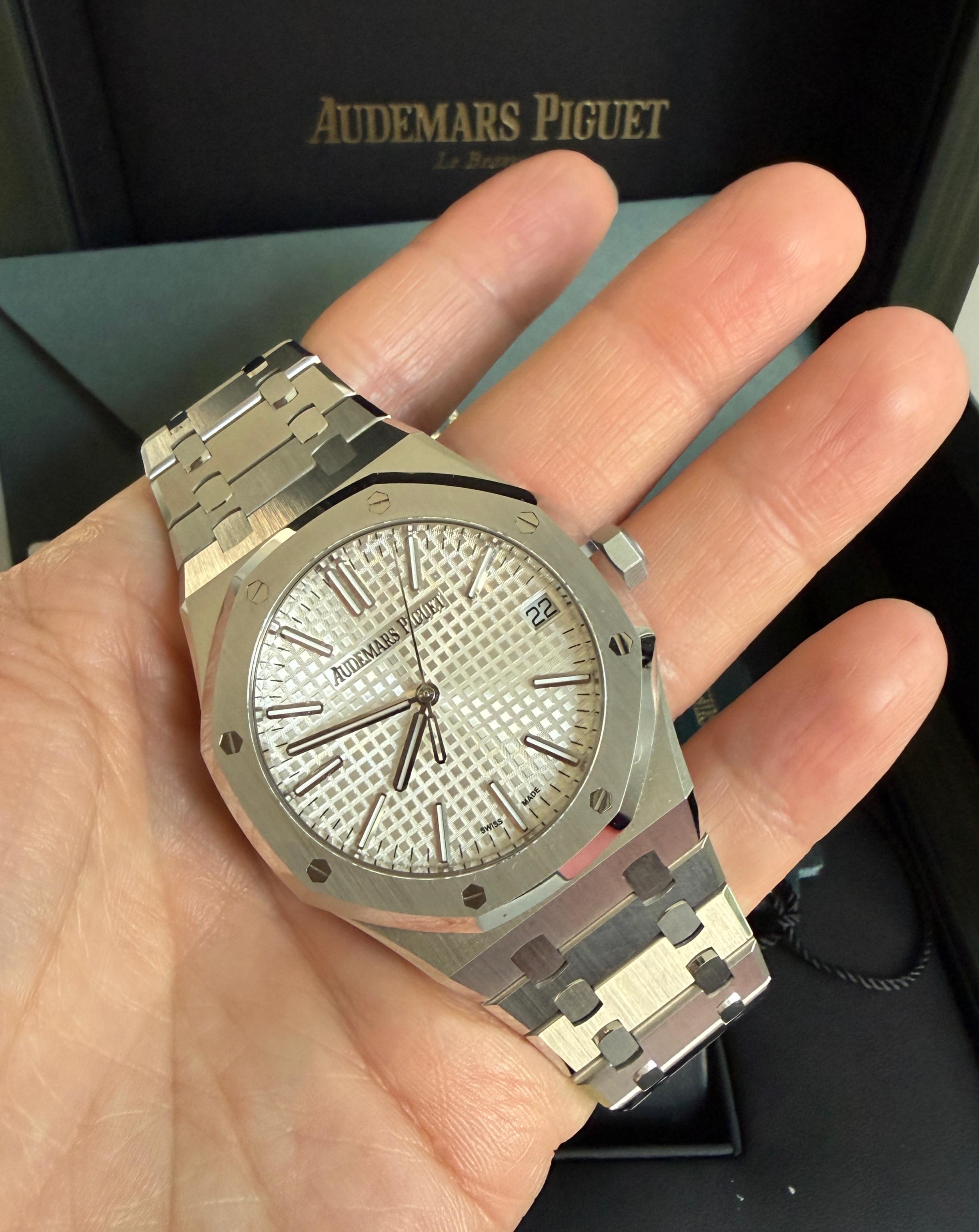 ROYAL OAK 37MM 15550ST '50TH ANNIVERSARY' SILVER DIAL (2023)