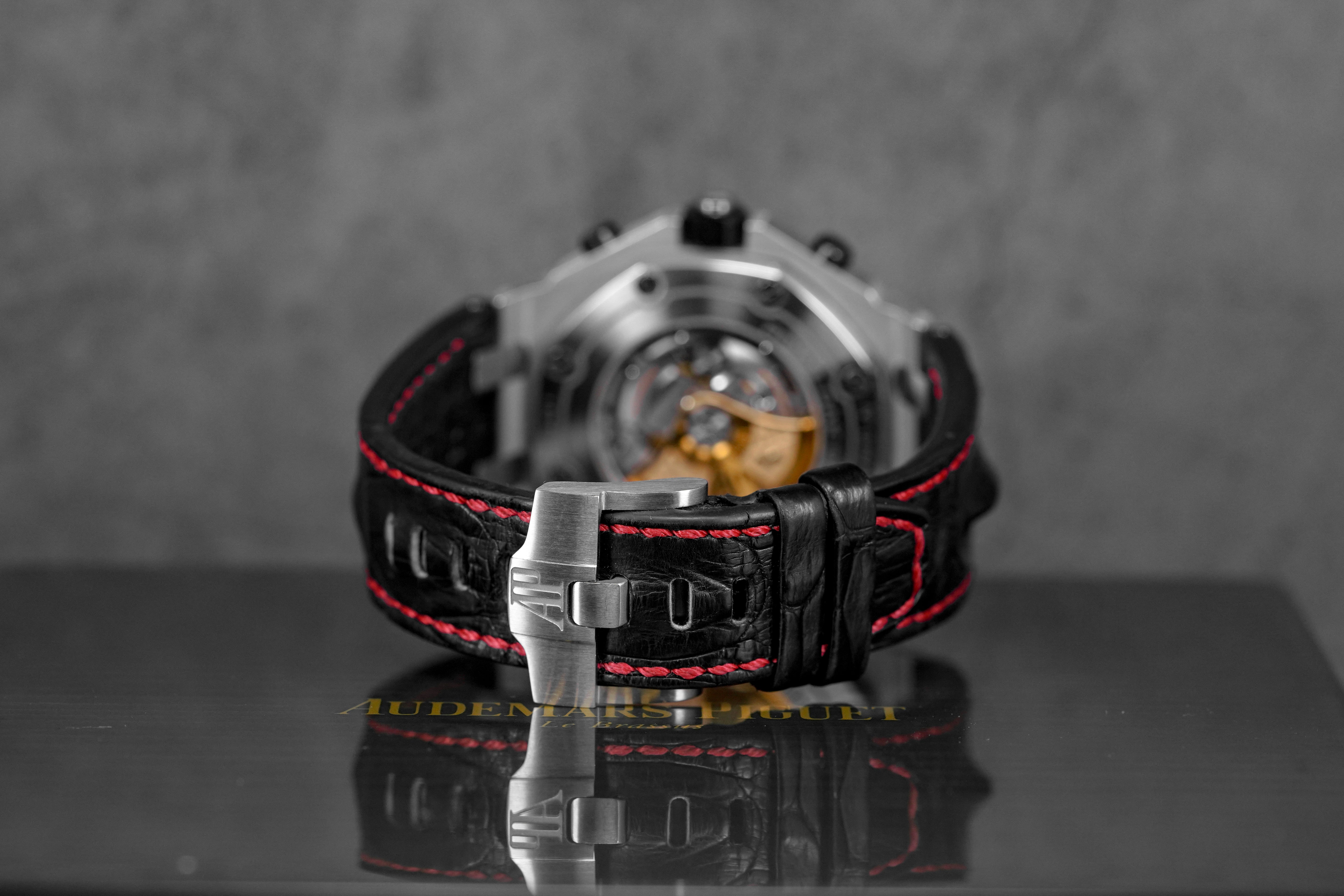 ROYAL OAK OFFSORE CHRONOGRAPH 42MM 'BLACK RED' (2016)