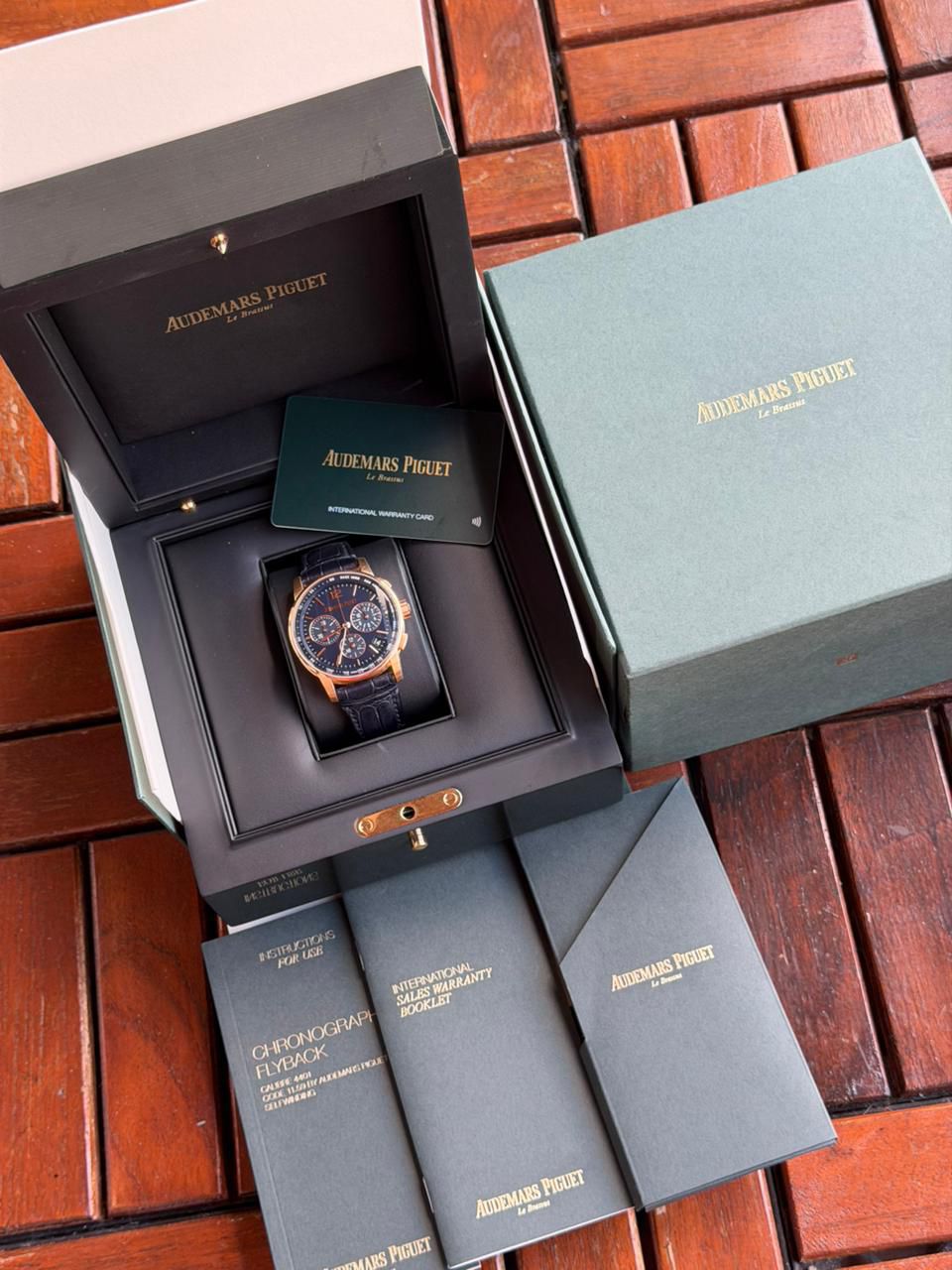 CODE 11.59 CHRONOGRAPH ROSEGOLD BLUE DIAL (2021)