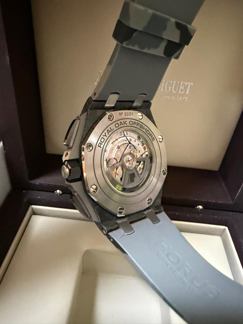 ROYAL OAK OFFSHORE CHRONOGRAPH 44MM NOVELTY CARBON BLACK CERAMIC (2013)