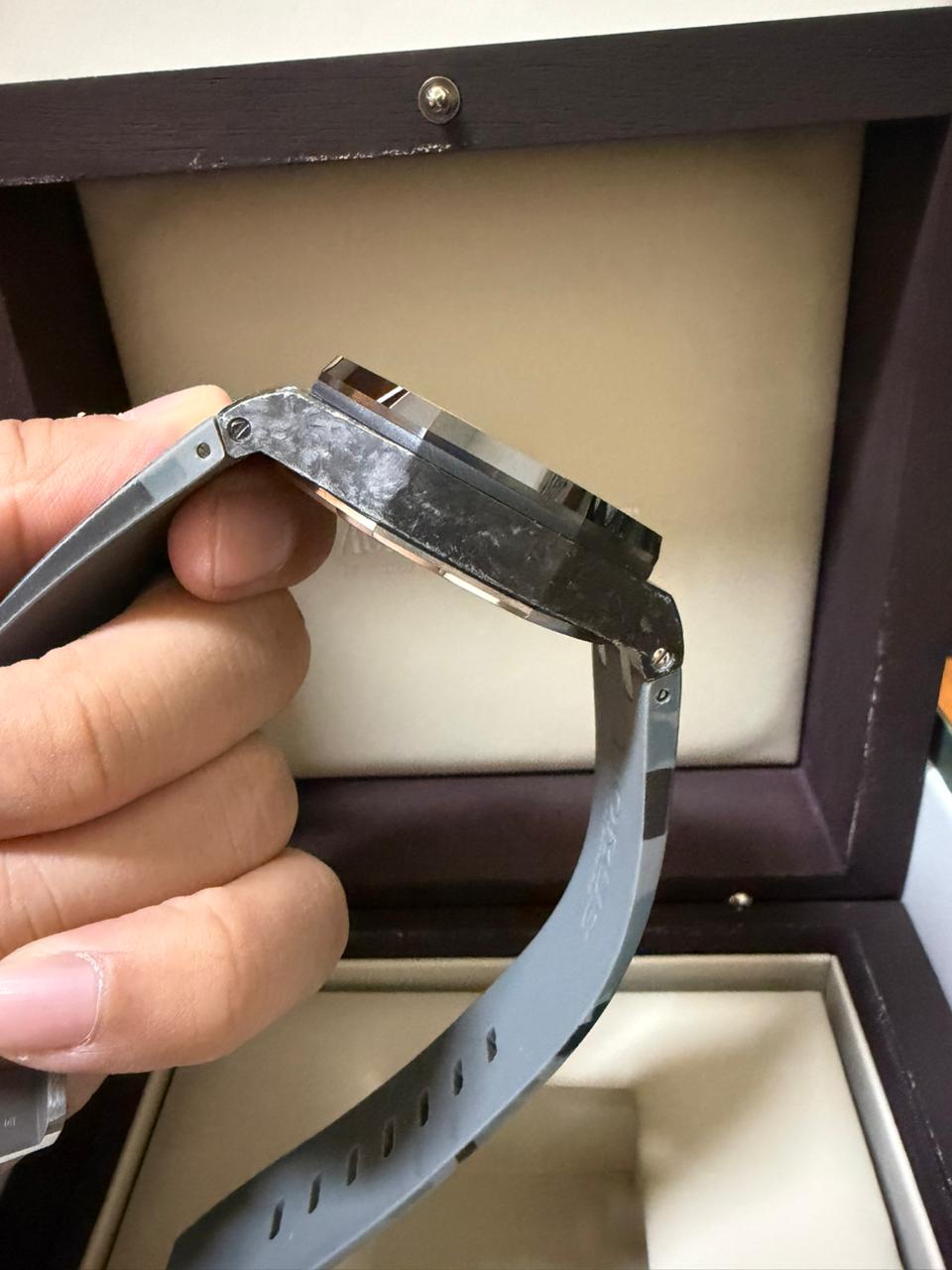 ROYAL OAK OFFSHORE CHRONOGRAPH 44MM NOVELTY CARBON BLACK CERAMIC (2013)