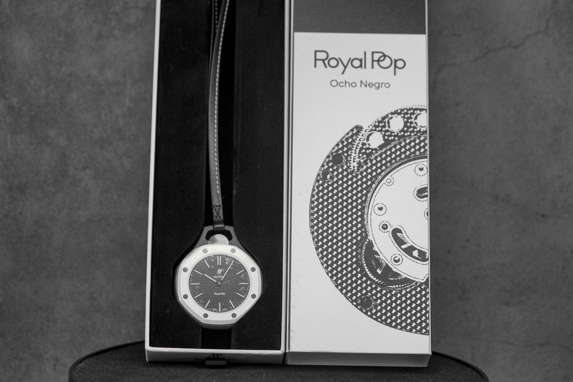 AUDEMARS PIGUET X SWATCH ROYAL POP OCHO NEGRO (2026) - IDWX