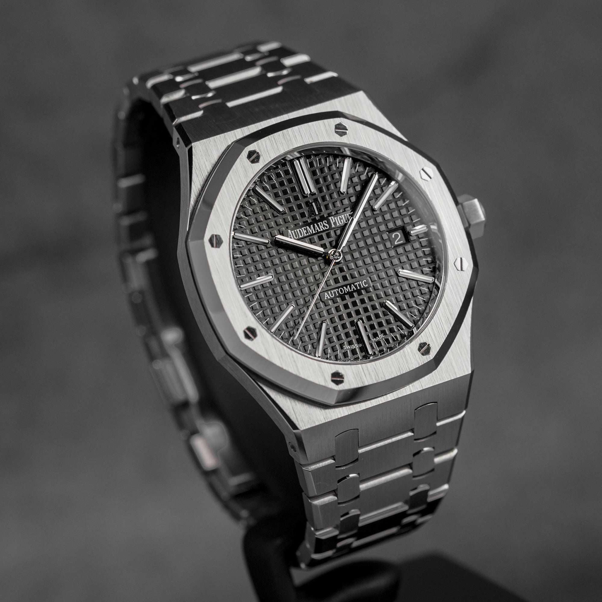 ROYAL OAK 41MM 15400 BLACK DIAL (2018)
