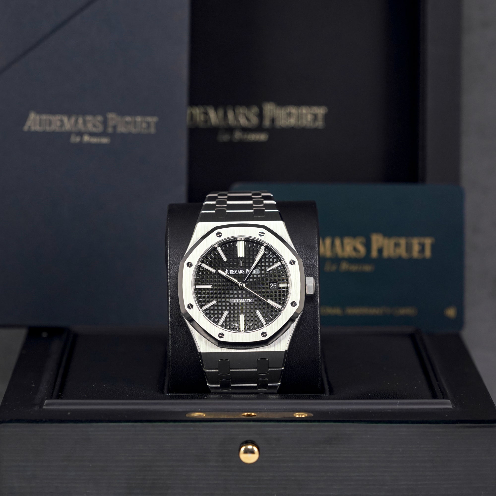 ROYAL OAK 41MM 15400 BLACK DIAL (2019)