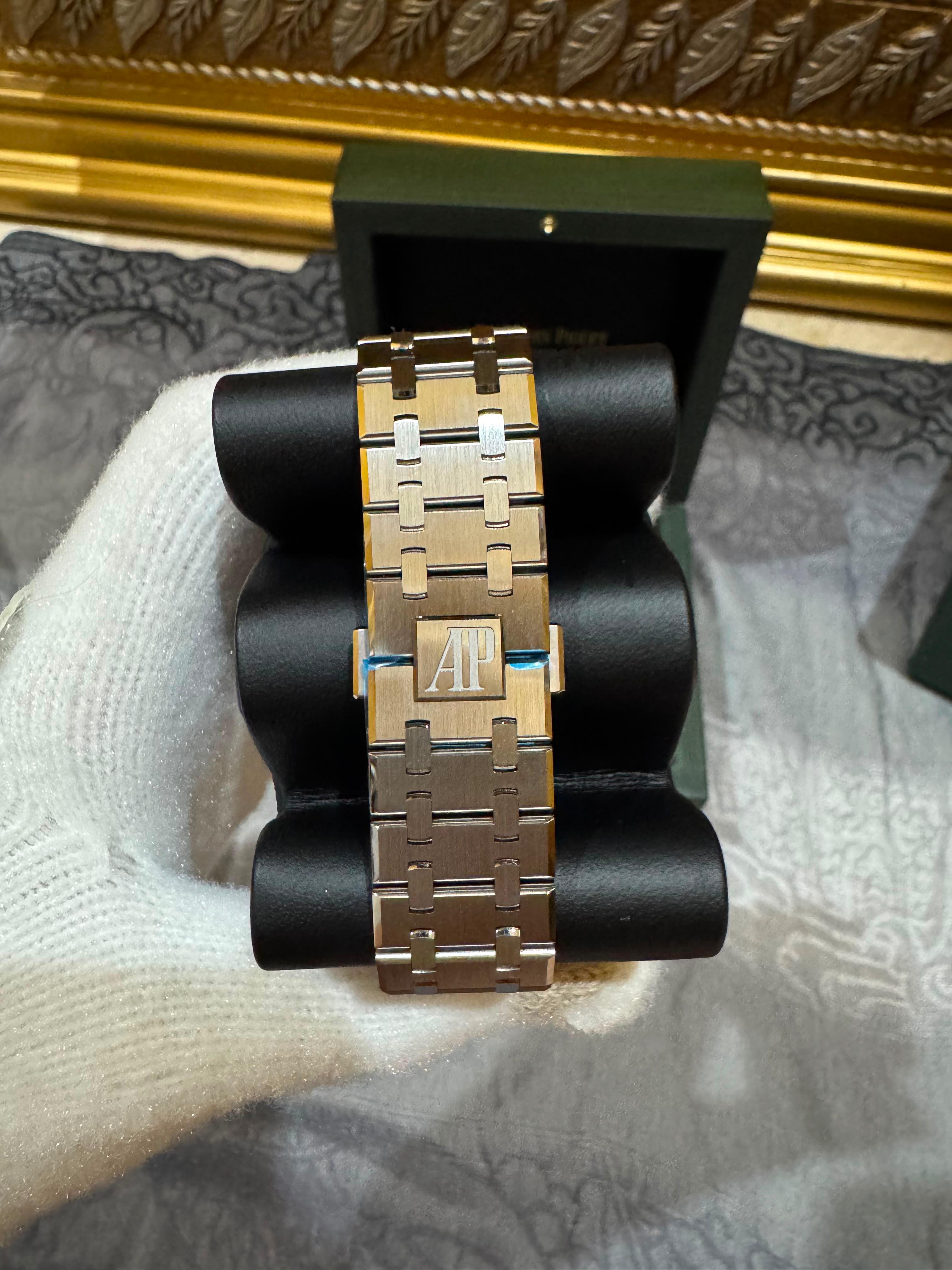 ROYAL OAK CHRONOGRAPH 41MM SILVER DIAL (2024)