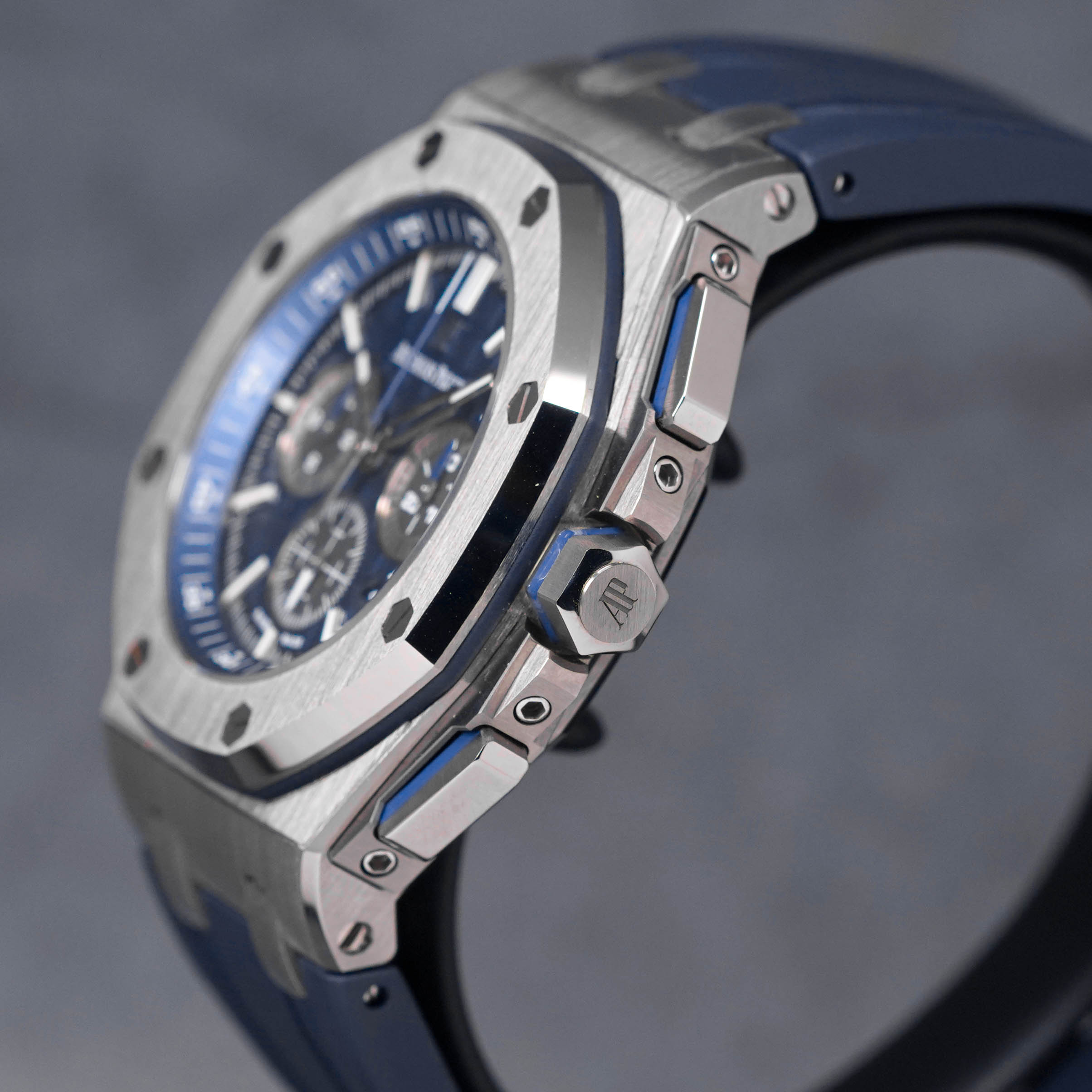 harga ap royal oak offshore chrono blue