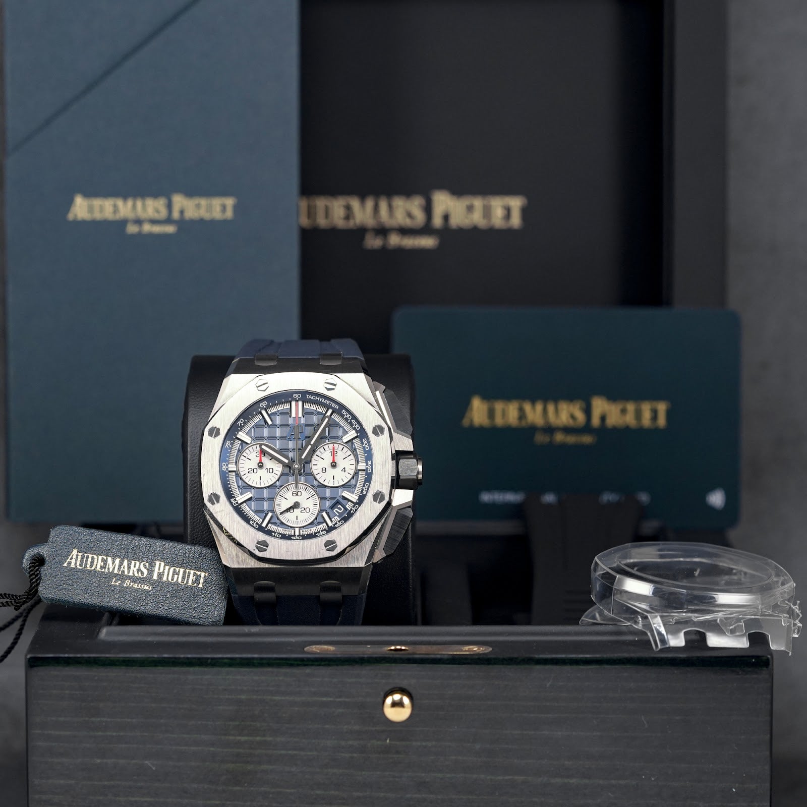 ROYAL OAK OFFSHORE CHRONOGRAPH 43MM TITANIUM BLUE DIAL (2022)