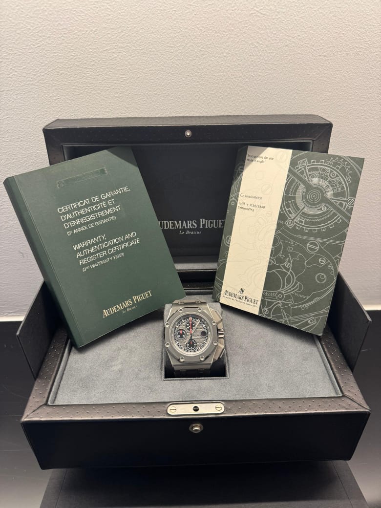 ROYAL OAK OFFSHORE CHRONOGRAPH 44MM 'SCHUMACHER' TITANIUM GREY DIAL LIMITED EDITION (2013)