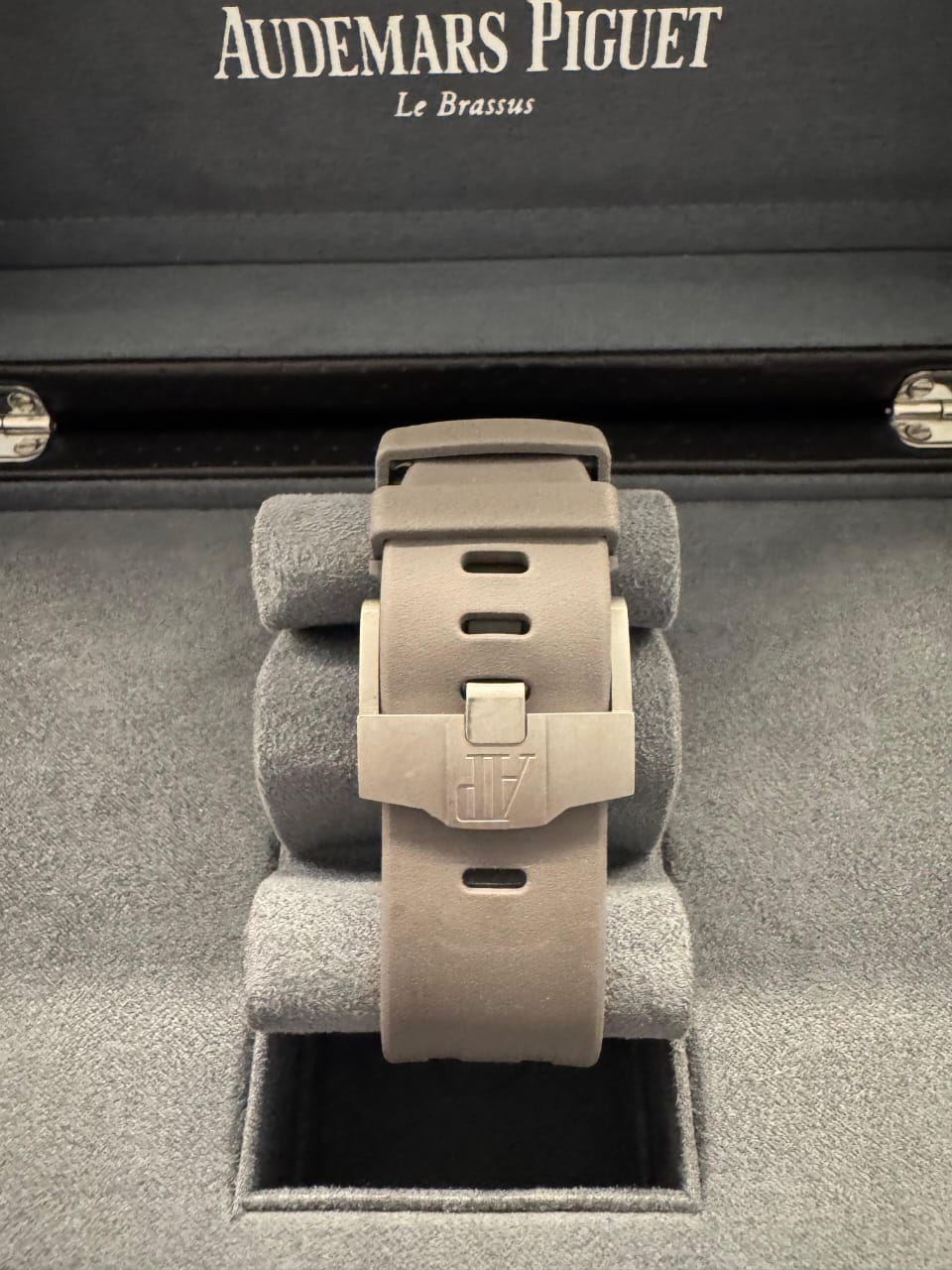 ROYAL OAK OFFSHORE CHRONOGRAPH 44MM 'SCHUMACHER' TITANIUM GREY DIAL LIMITED EDITION (2013)