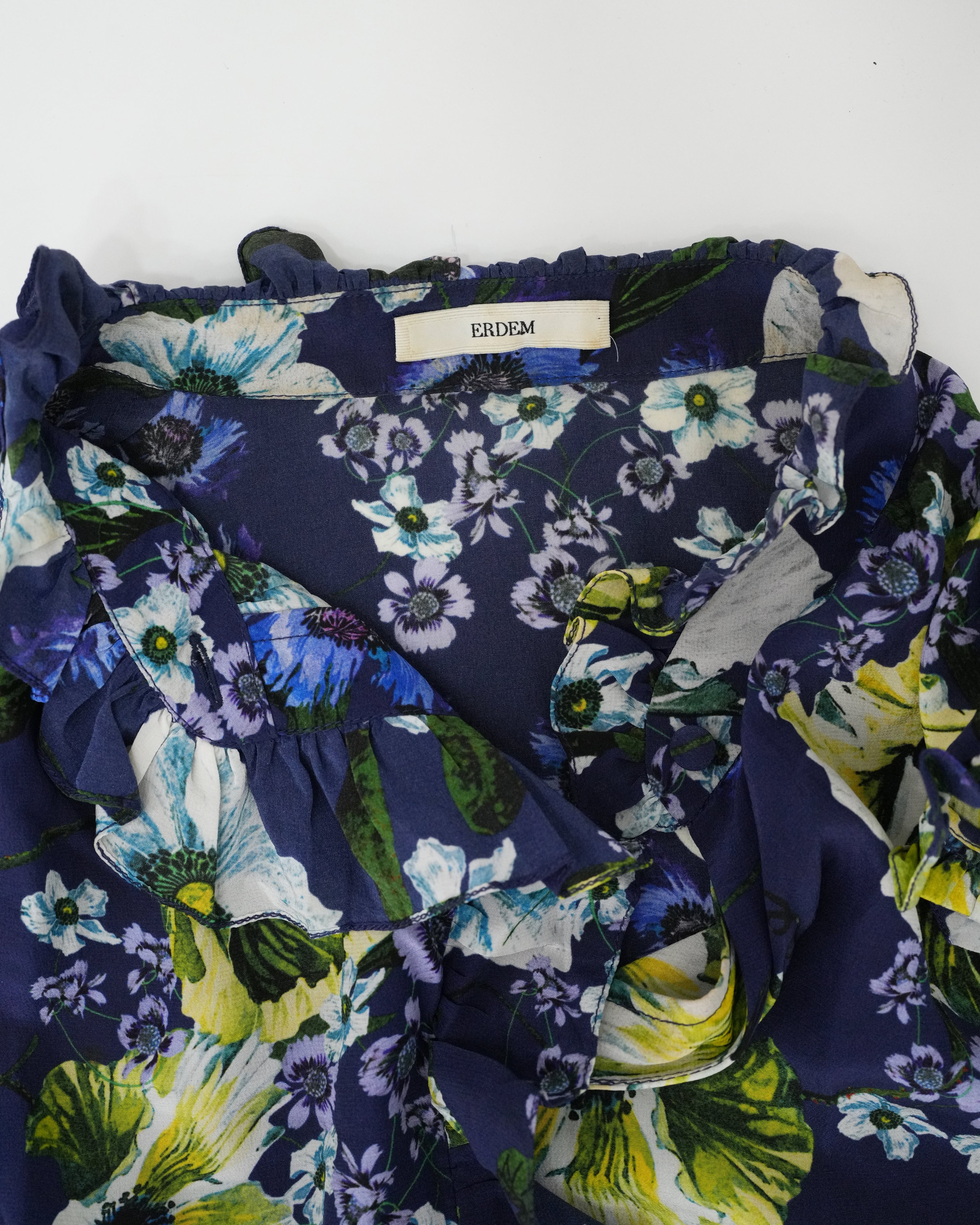 FLORAL-PRINT NAVY SILK TOP SIZE 40