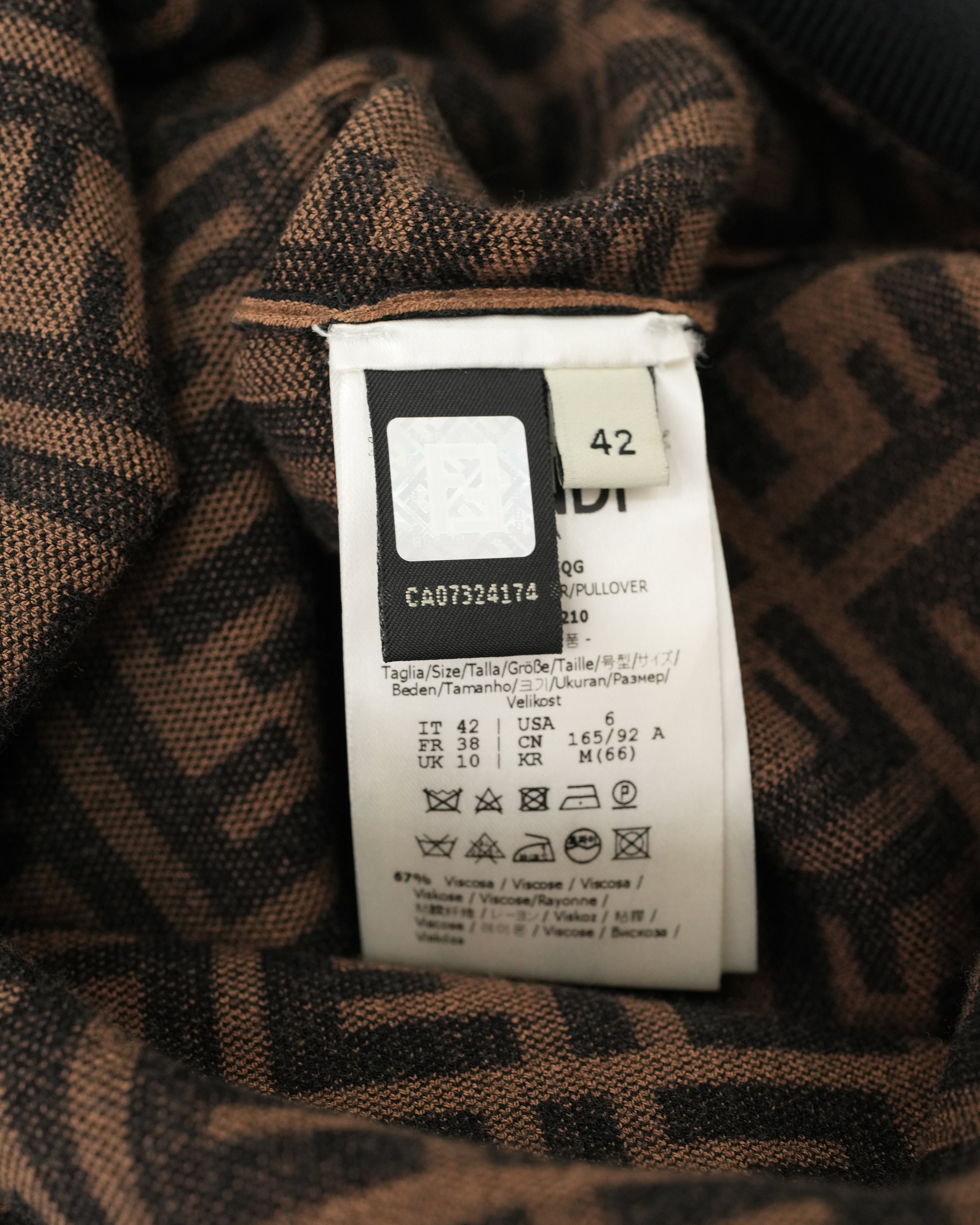 FENDI ZUCCA SHORT SLEEVE KNITWEAR SIZE 42 BROWN - IDWX