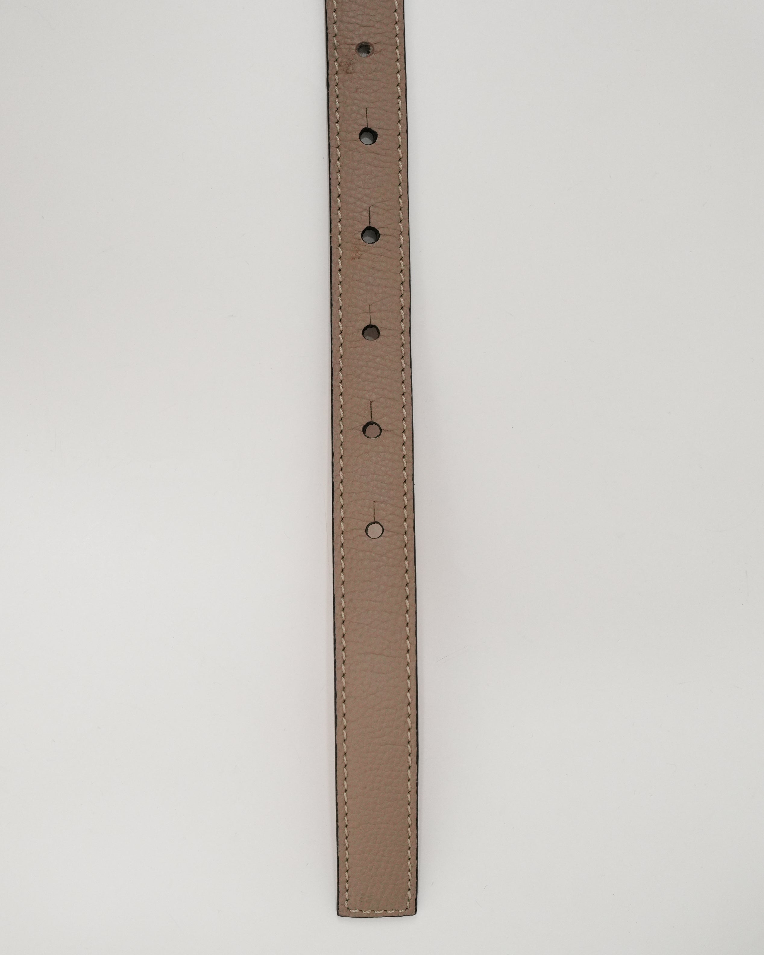 ANAGRAM IN PEBBLE GRAIN CALFSKIN BELT 20MM SAND/GOLD