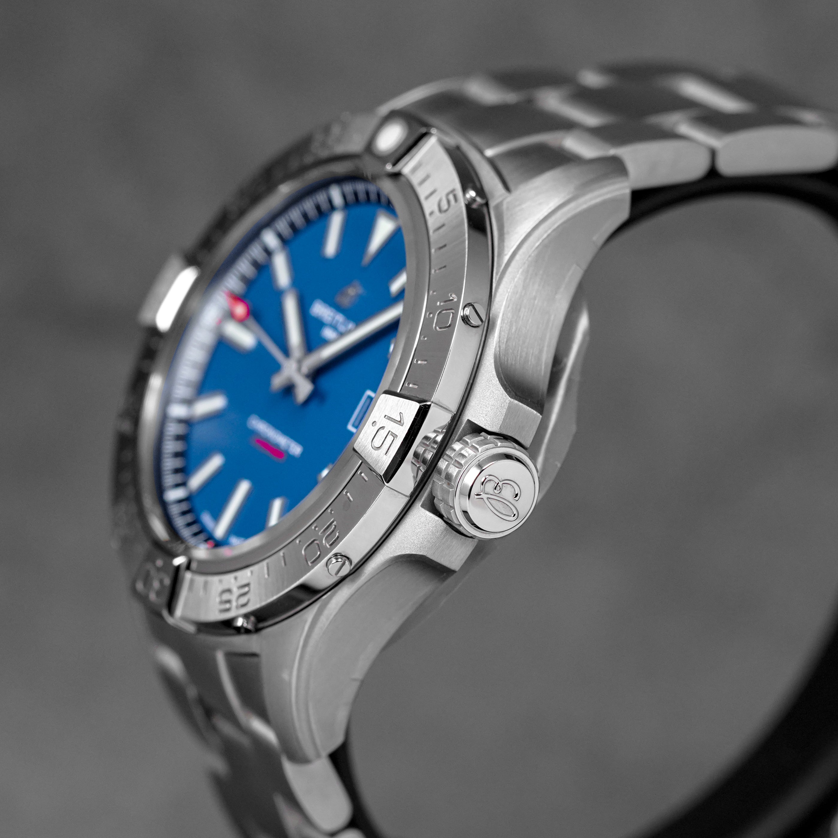 harga breitling avenger 42 blue