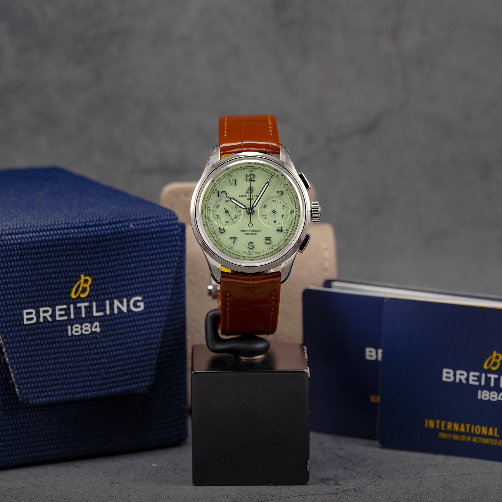 PREMIER B09 CHRONOGRAPH 40 PISTACHIO GREEN DIAL (2026)