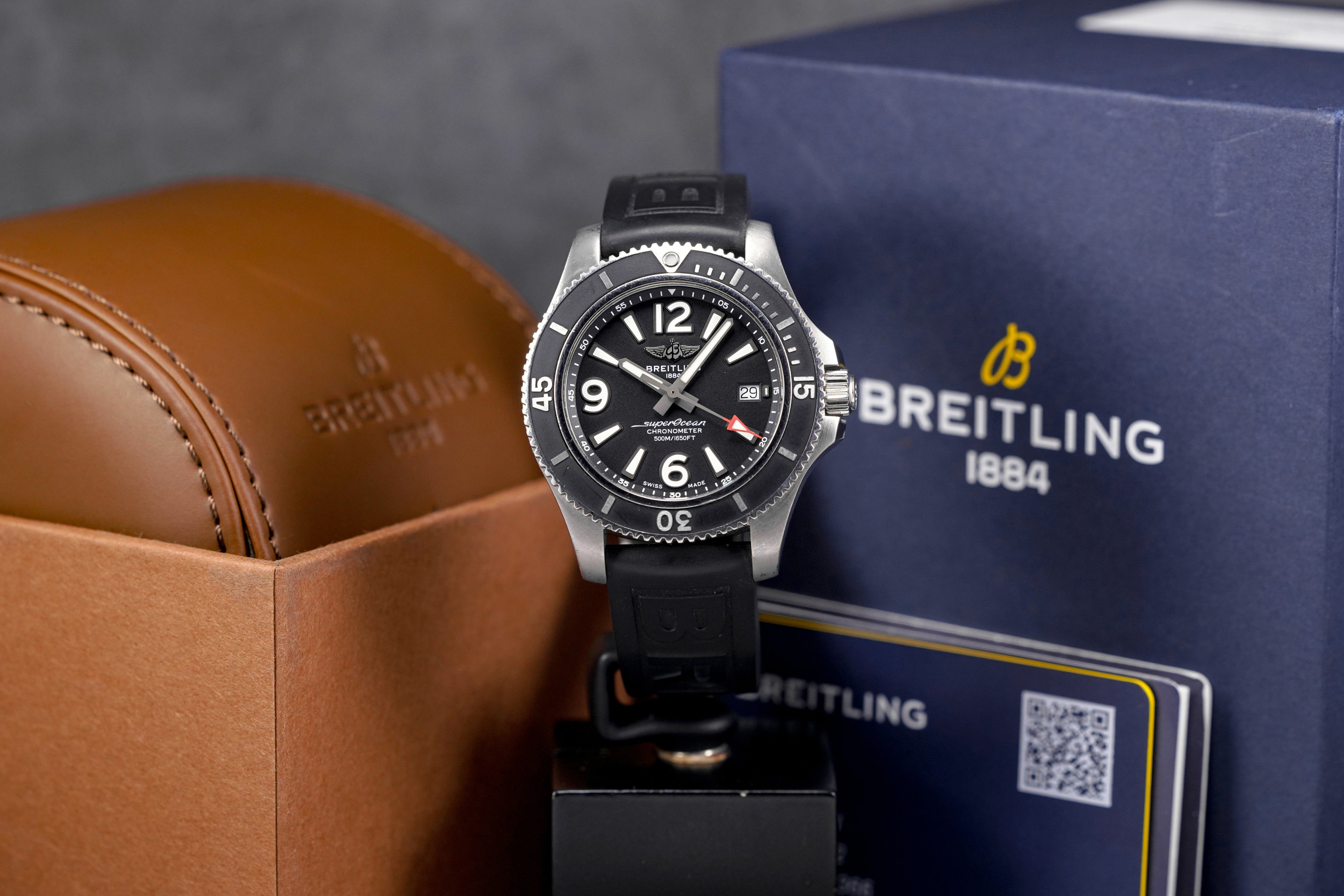 harga breitling superocean 42 black