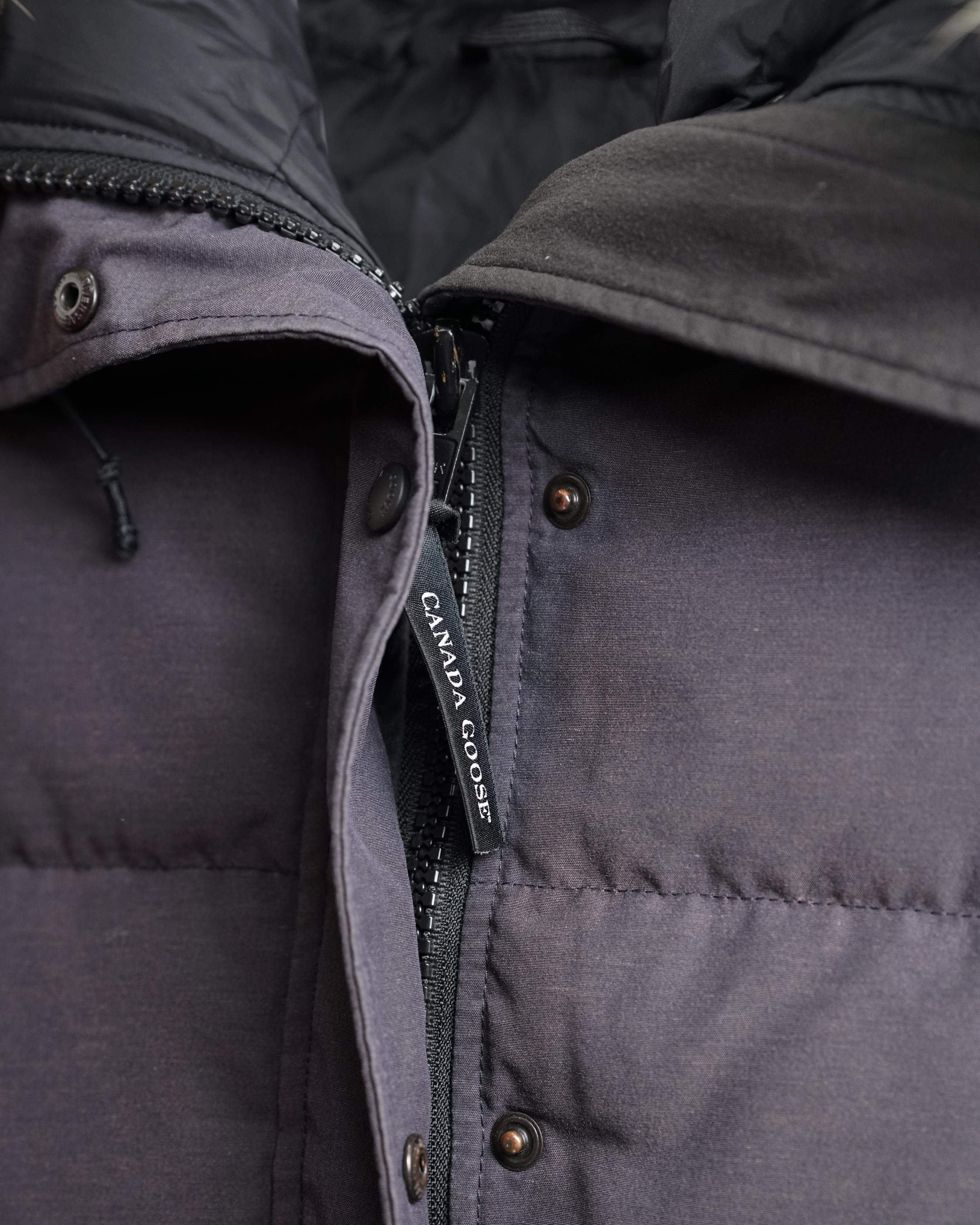 CANADA GOOSE MACKENZIE DOWN JACKET NAVY BLUE SIZE M - IDWX