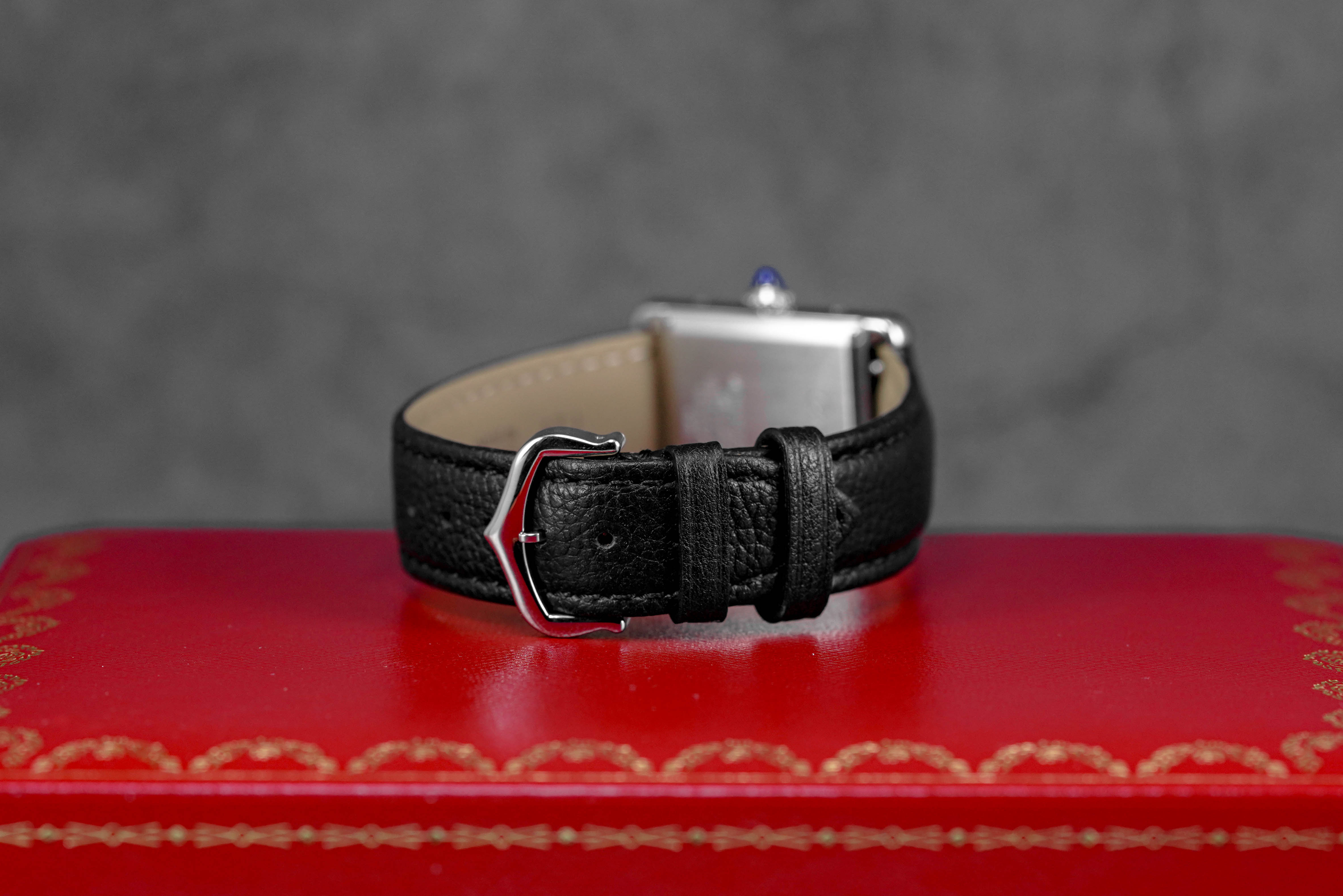 harga cartier tank must l