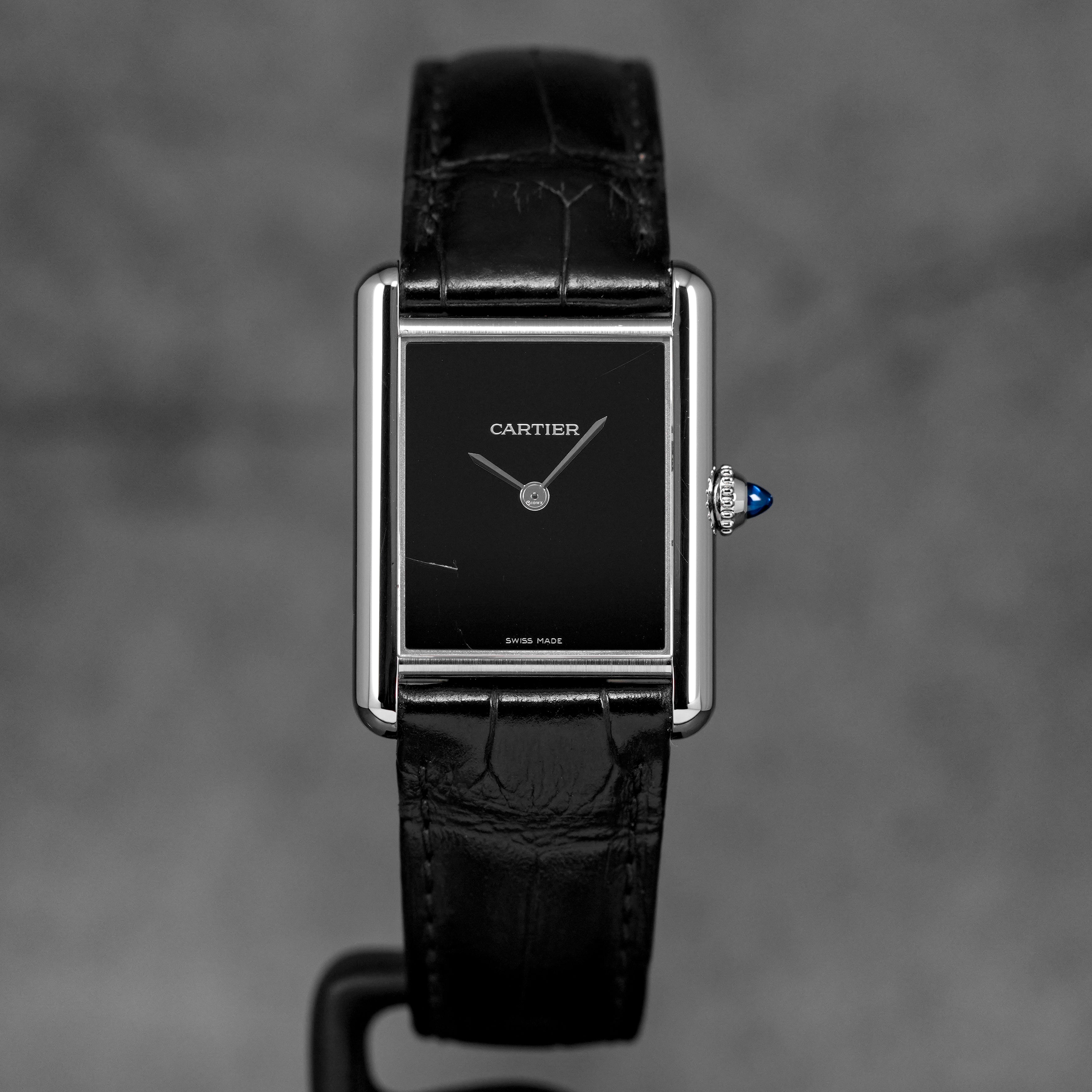 harga cartier tank must l black
