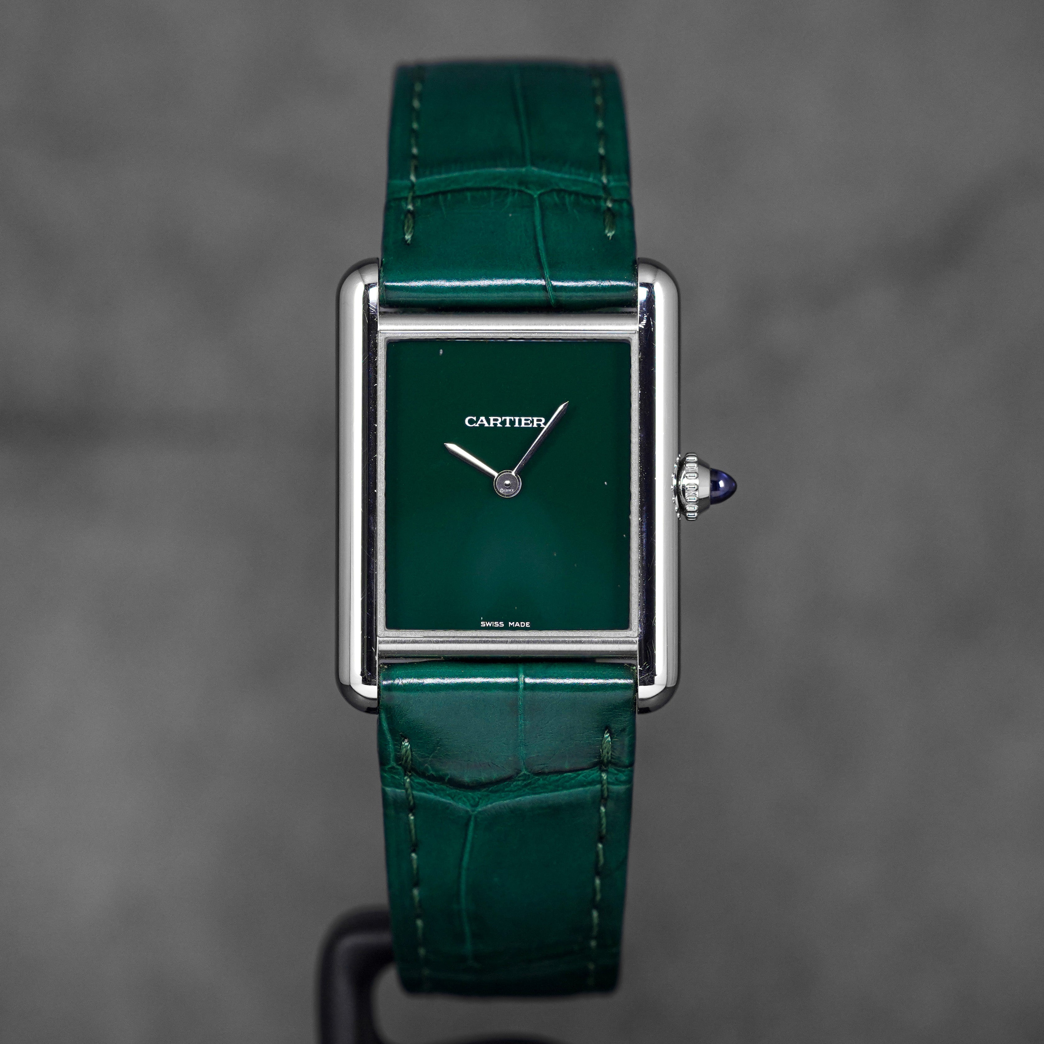 harga cartier tank must l green