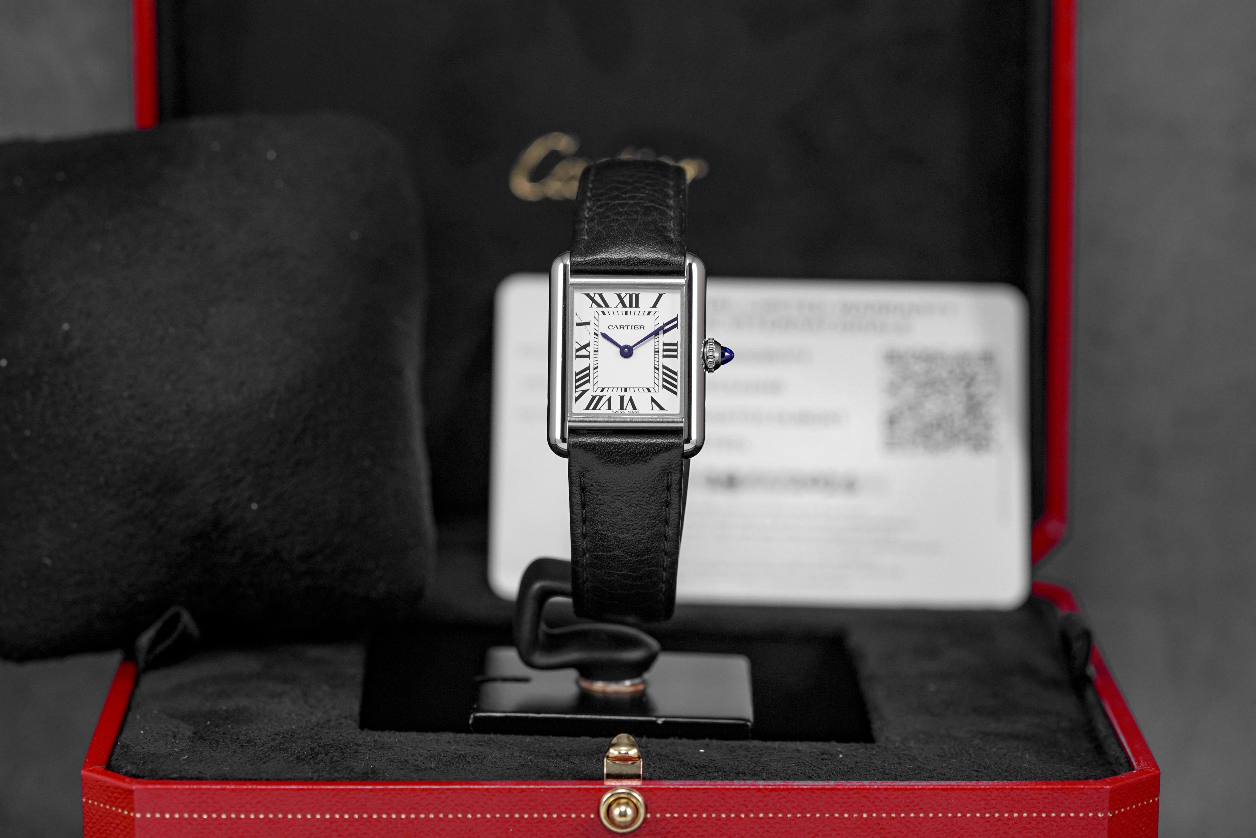 TANK MUST S SILVER DIAL (2022)