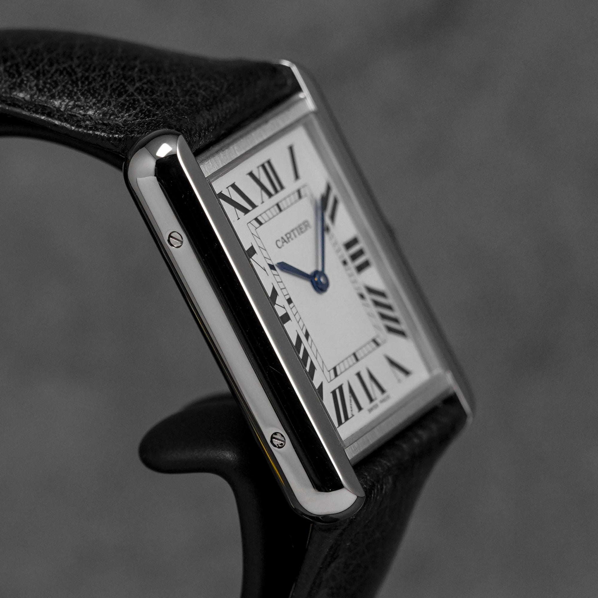 TANK SOLO S SILVER DIAL LEATHER STRAP (2018)