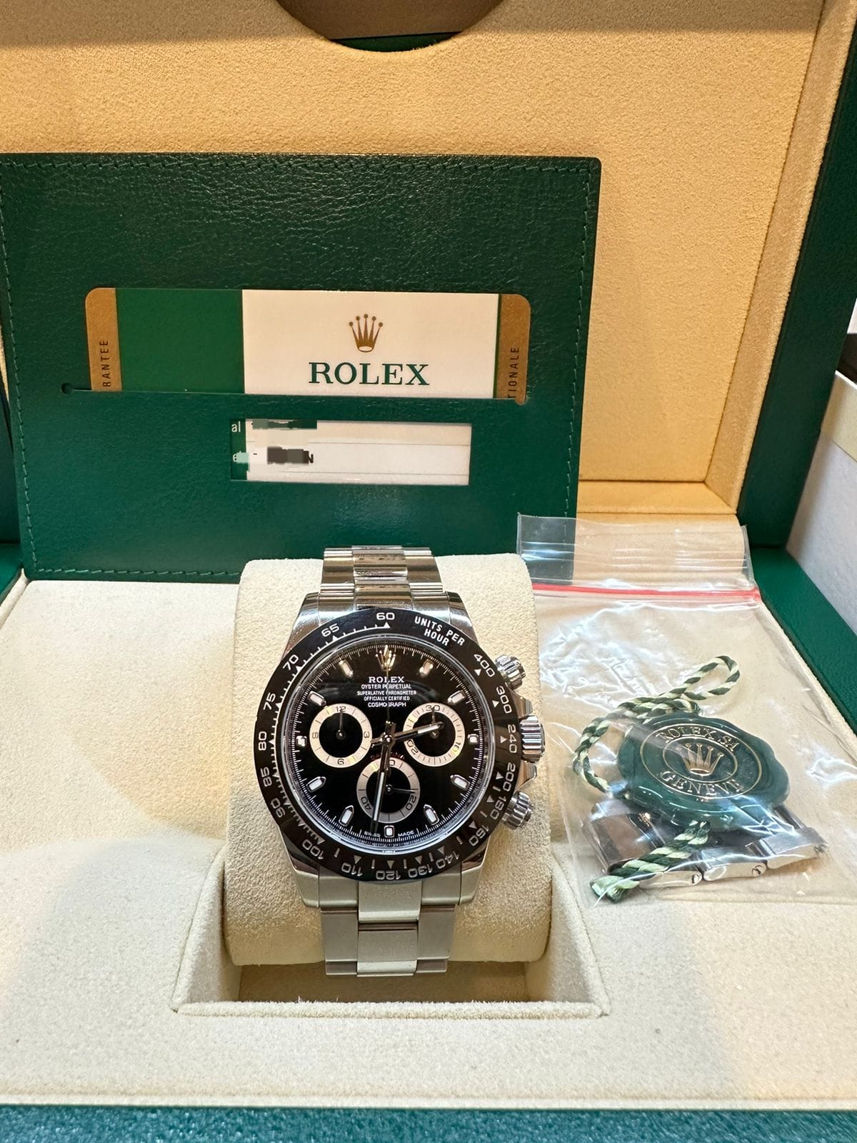 DAYTONA STEEL CERAMIC BEZEL BLACK DIAL (2019)