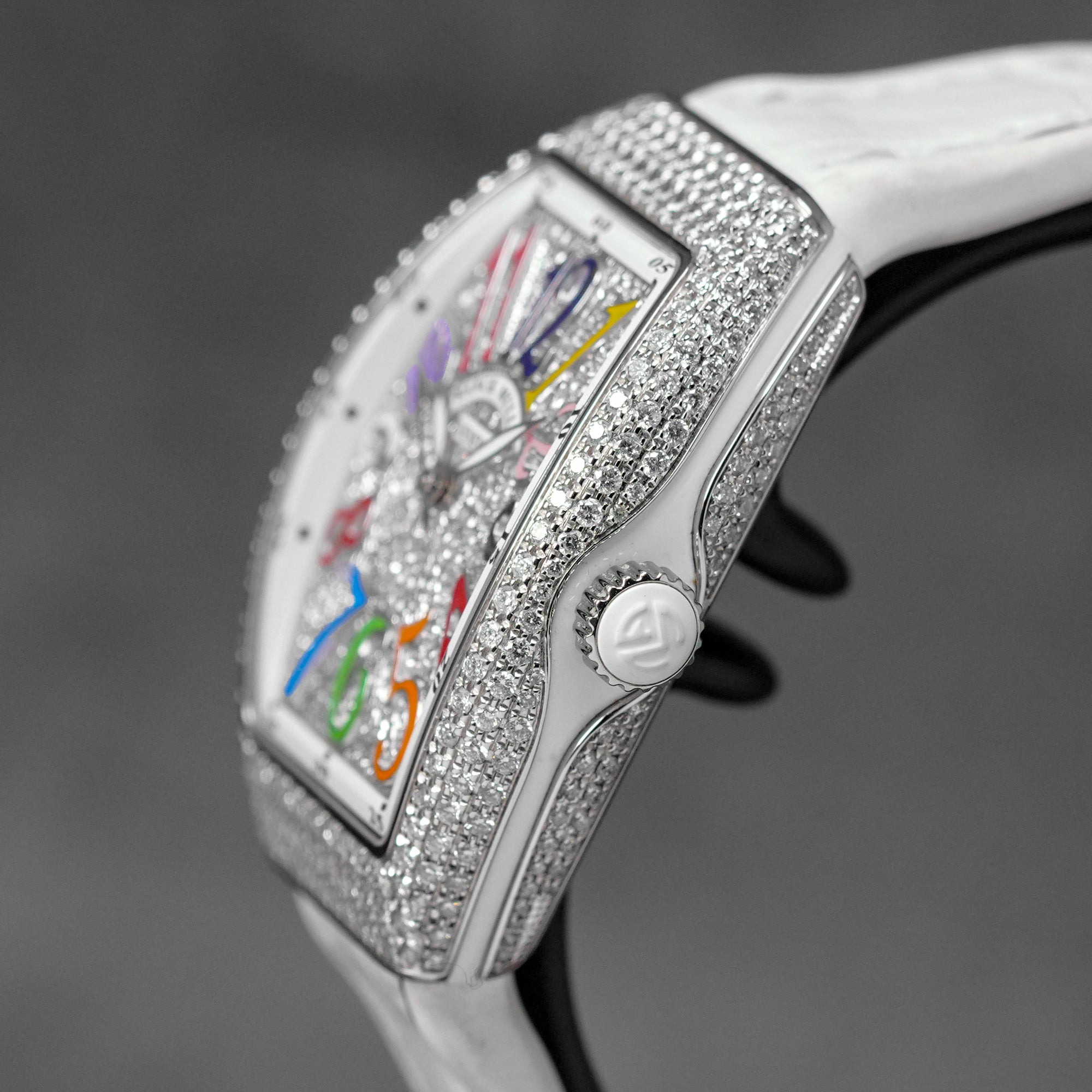 V32 WHITE DIAMOND COLOR OF DREAM (2025)