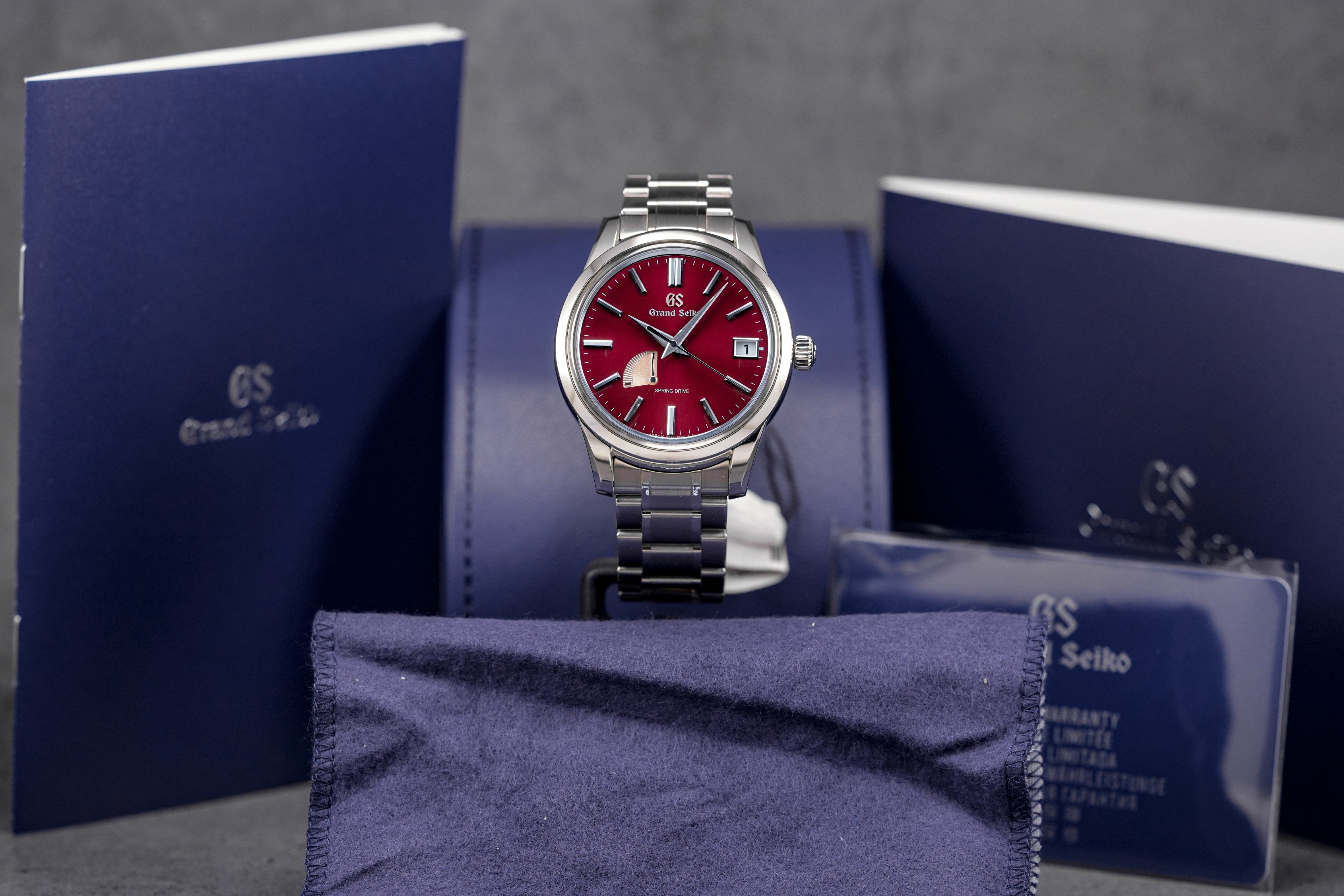 harga grand seiko spring drive red