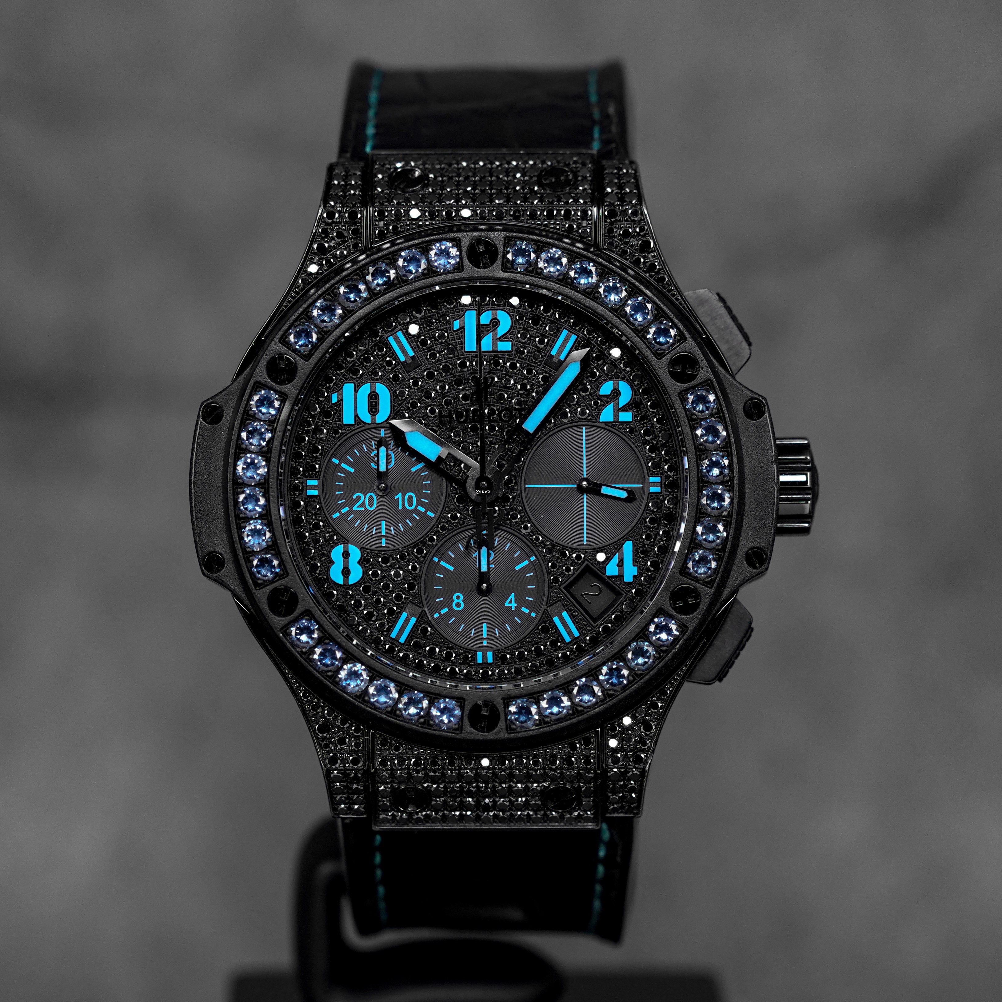 harga hublot big bang black fluo blue