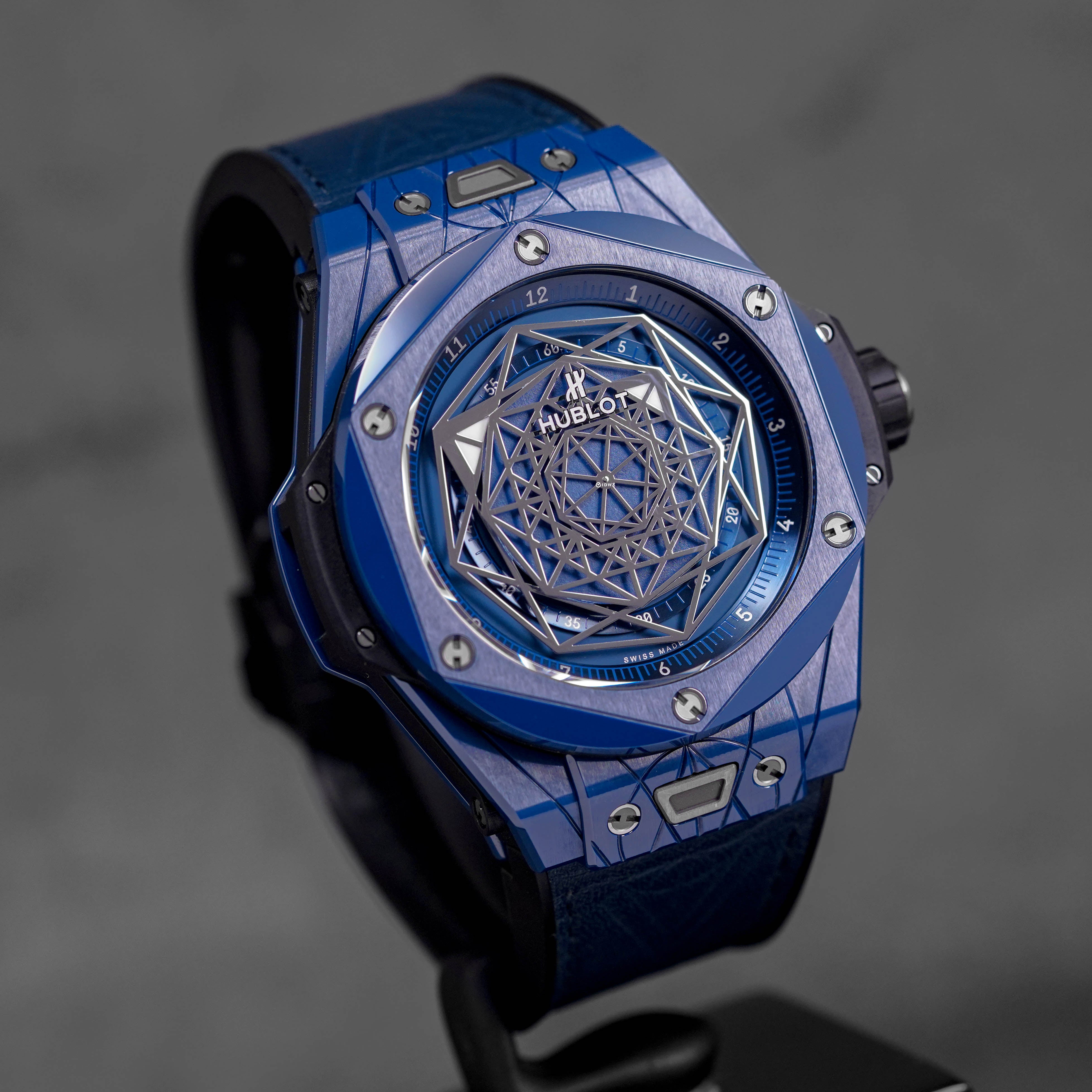 harga hublot big bang unico sang bleu