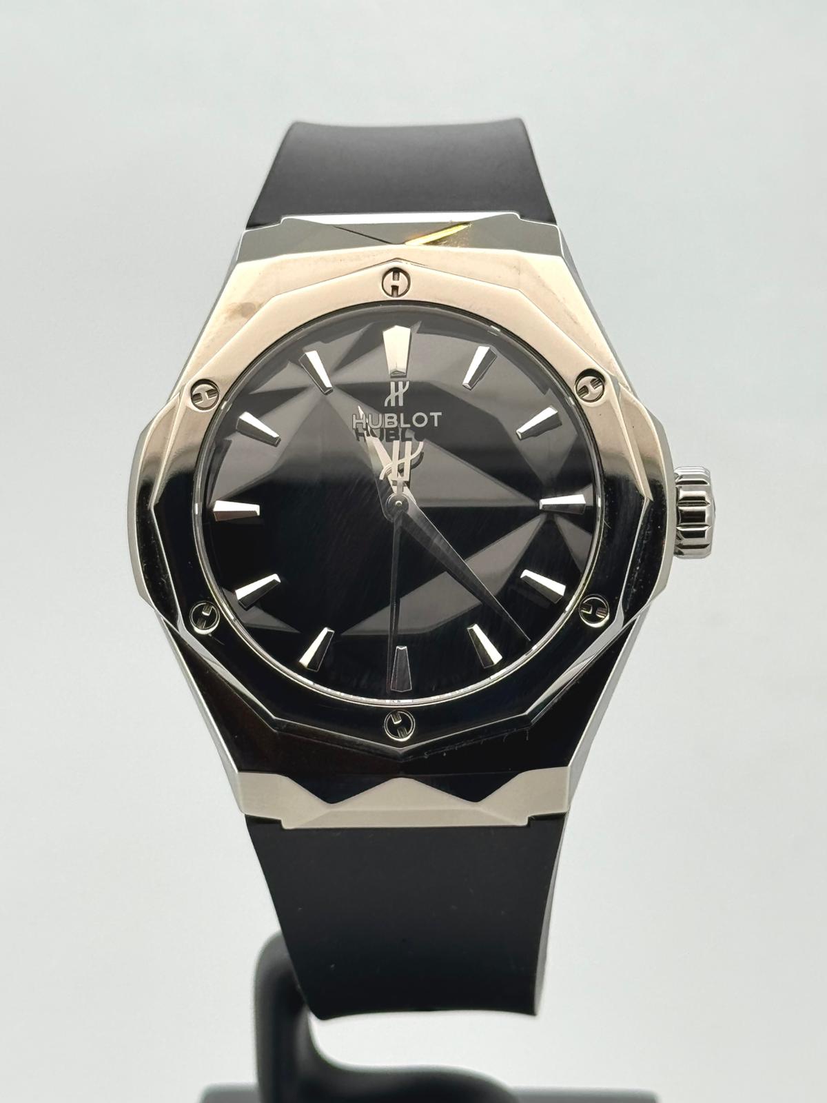 CLASSIC FUSION ORLINSKI TITANIUM 40MM BLACK DIAL