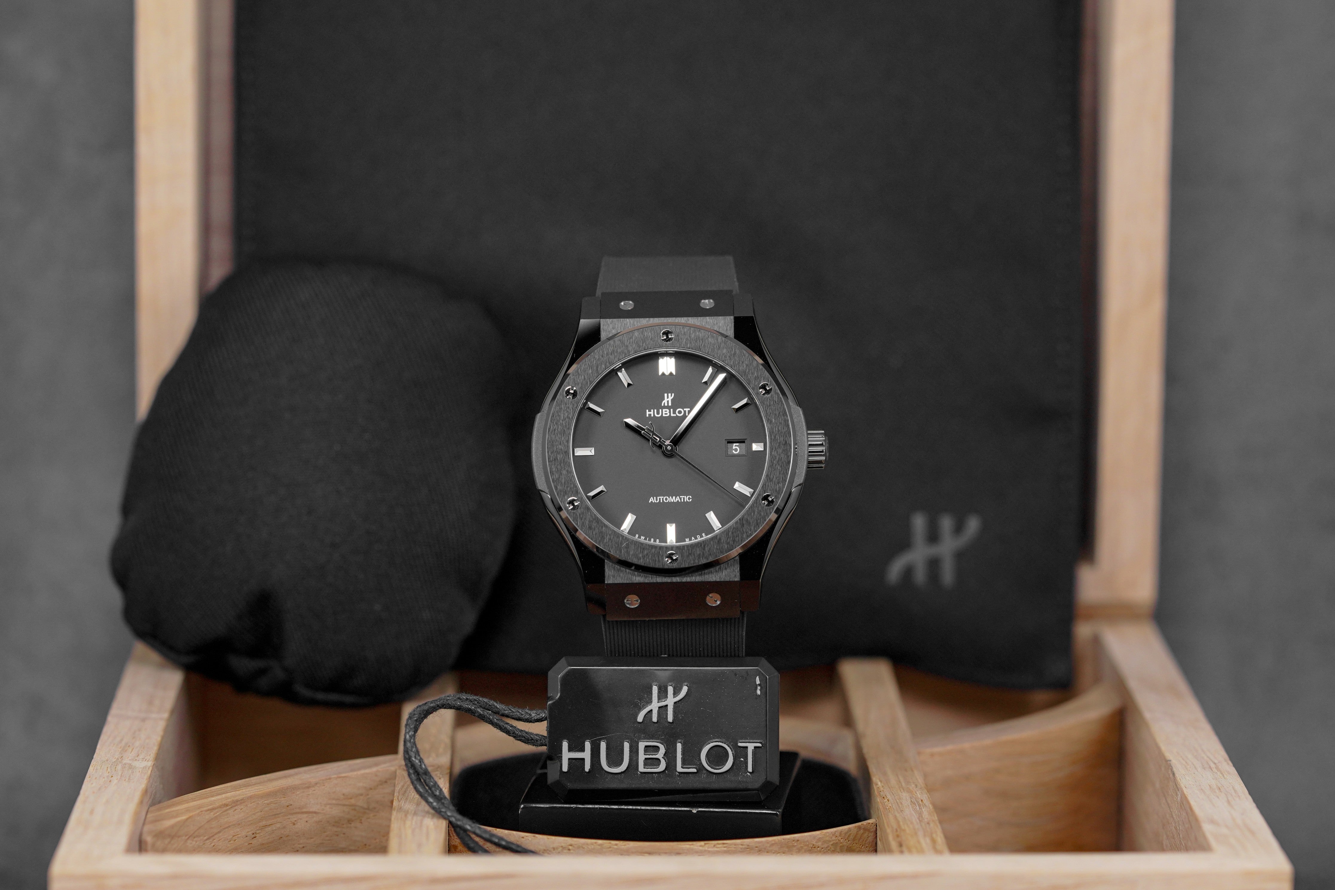 harga hublot classic fusion 42 black magic