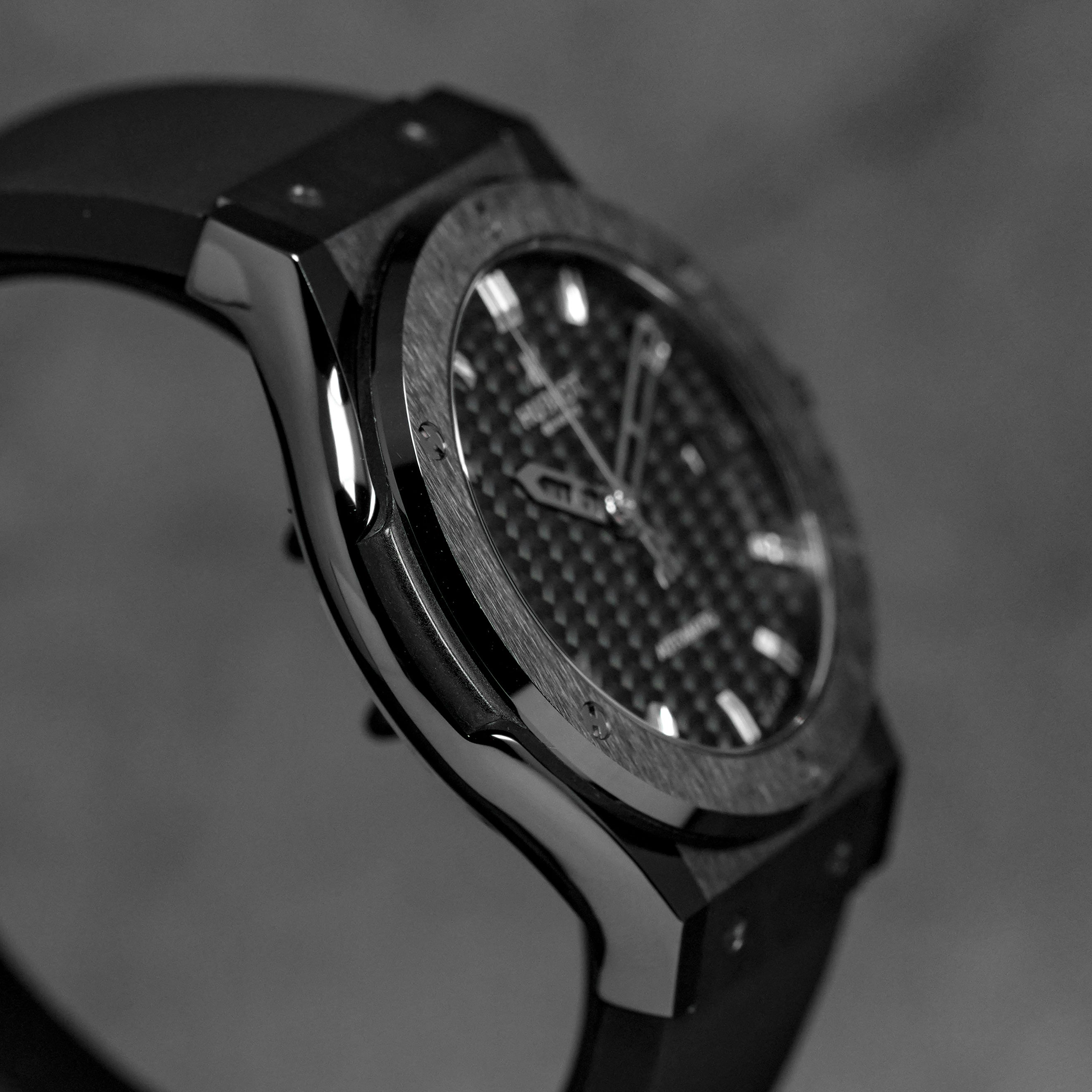 harga hublot classic fusion 42 black magic
