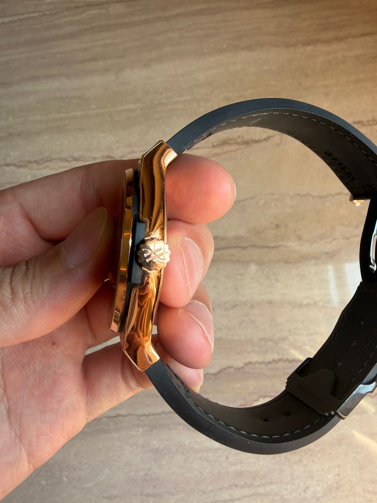 CLASSIC FUSION 42MM ROSEGOLD BLACK DIAL (2022)