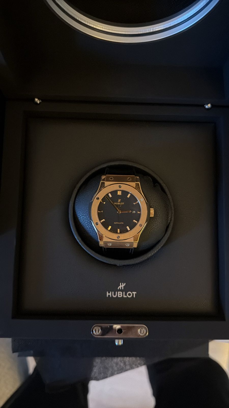 CLASSIC FUSION 42MM ROSEGOLD BLACK DIAL (2022)