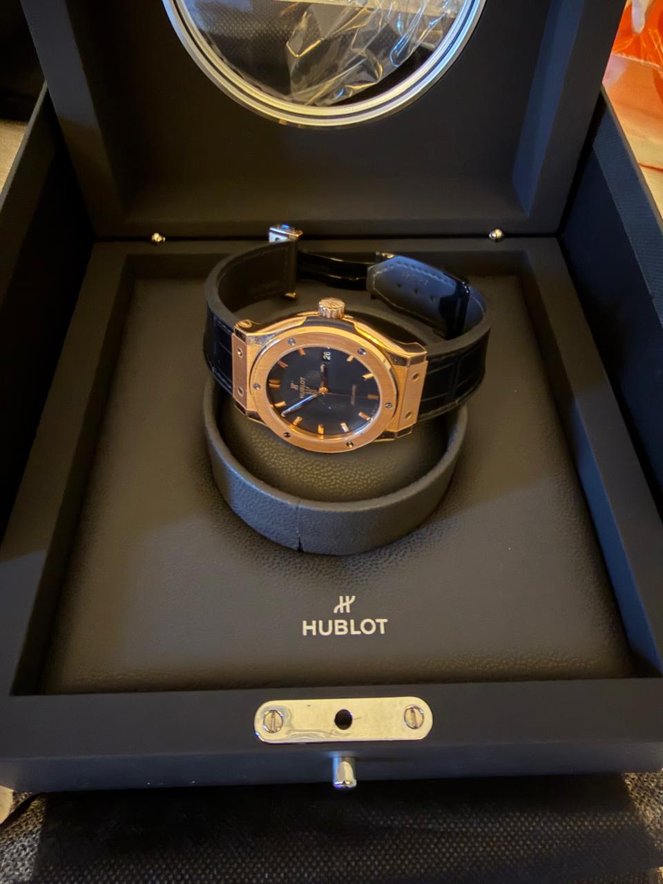 CLASSIC FUSION 42MM ROSEGOLD BLACK DIAL (2022)