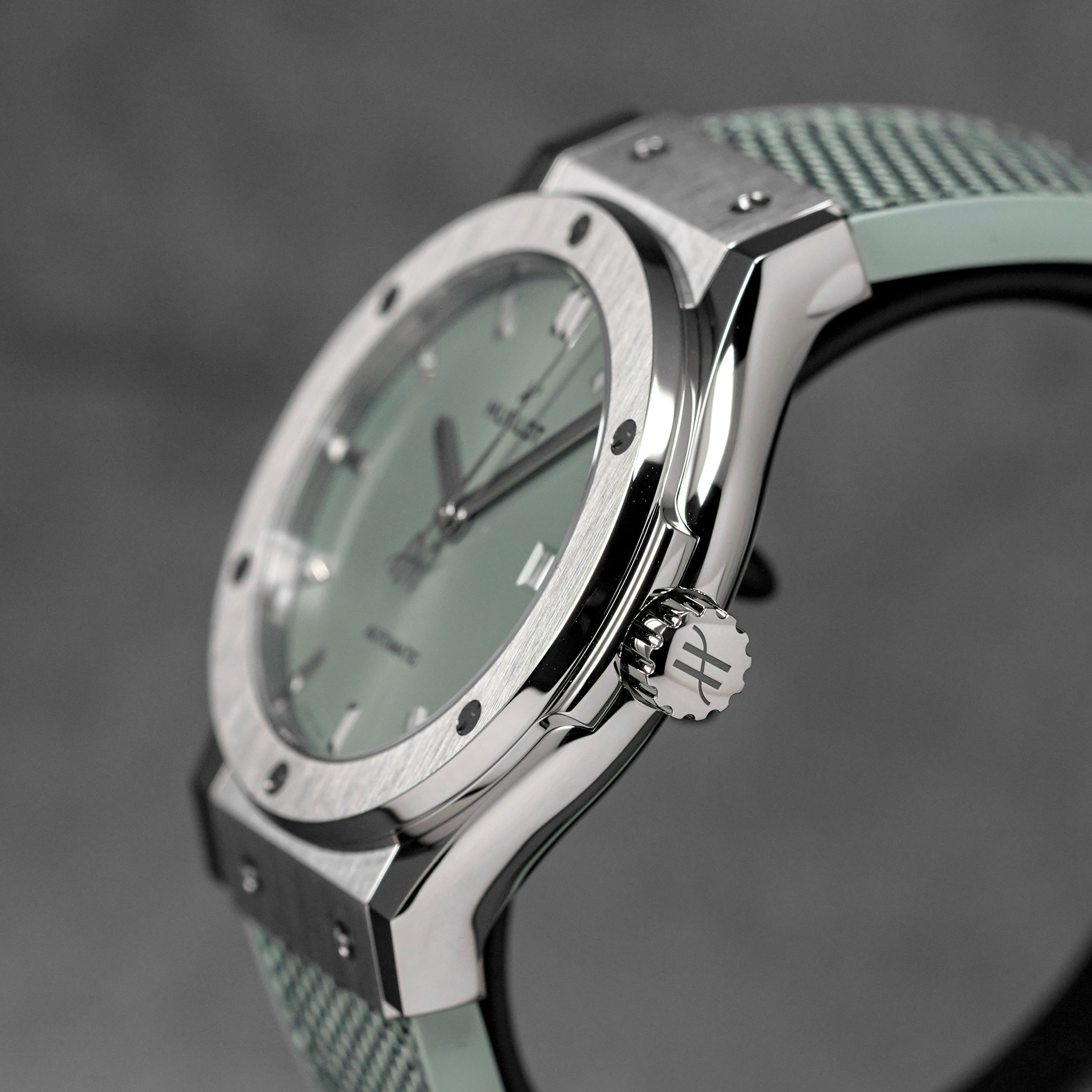 harga hublot classic fusion 42 titanium sage green terbaru