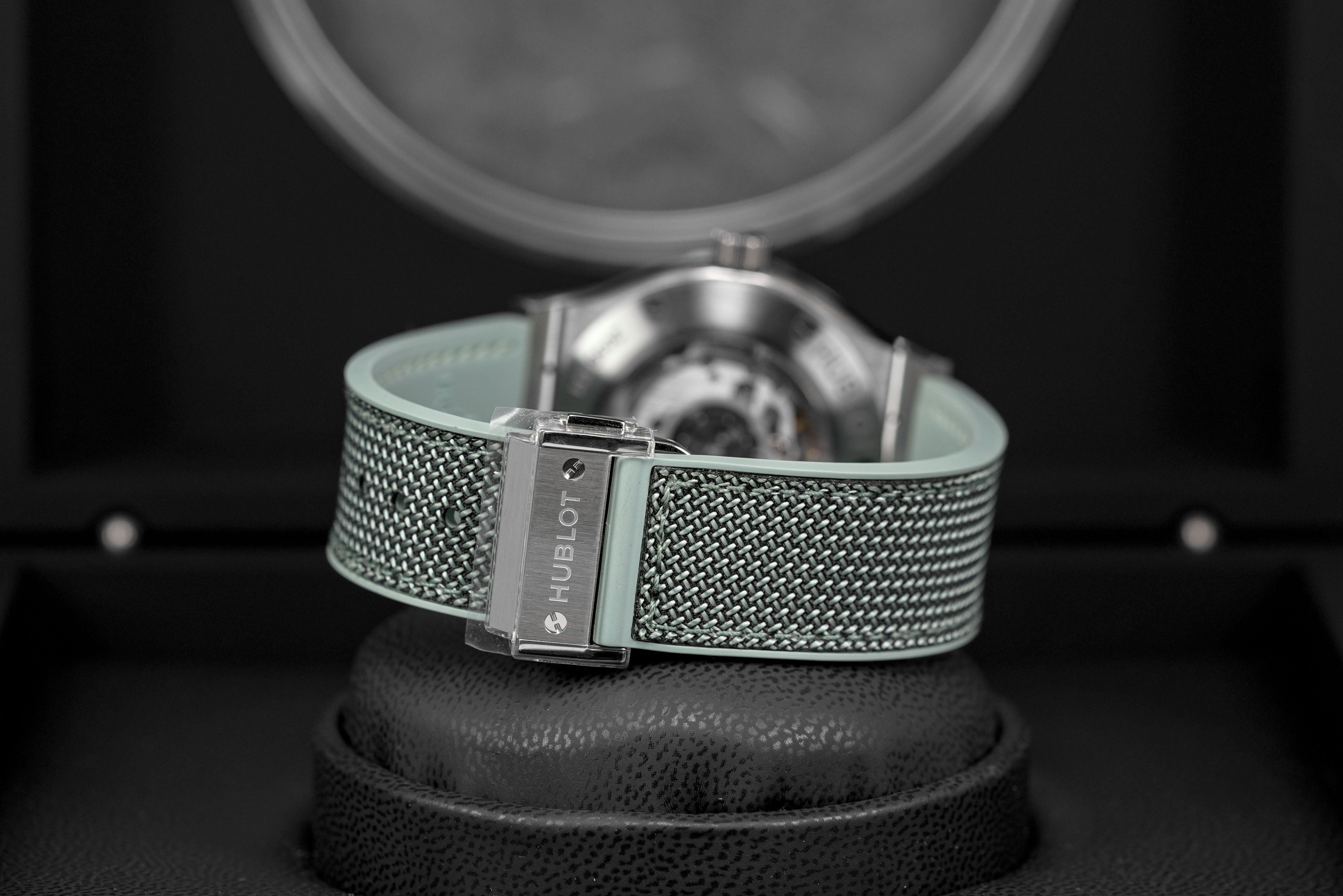 harga hublot classic fusion 42 titanium sage green terbaru