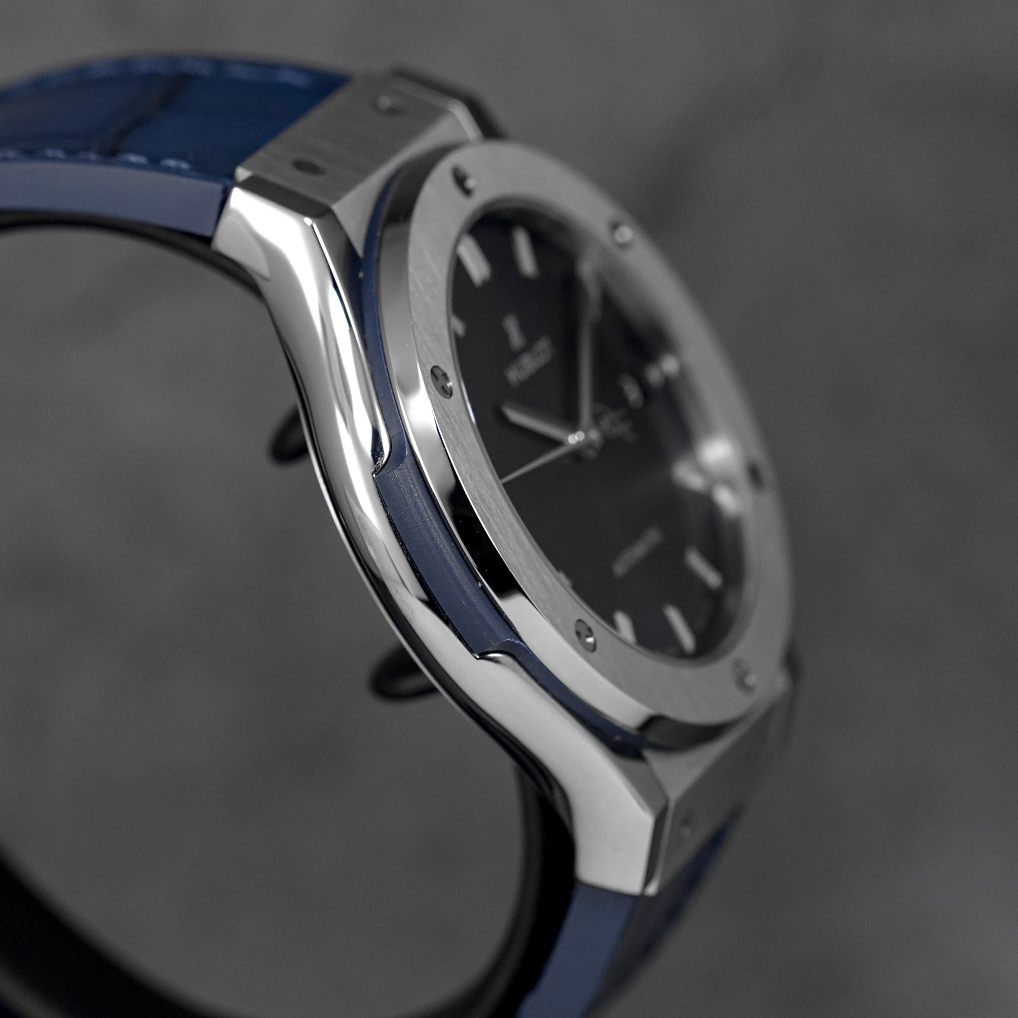 CLASSIC FUSION 45MM TITANIUM BLUE (2024)