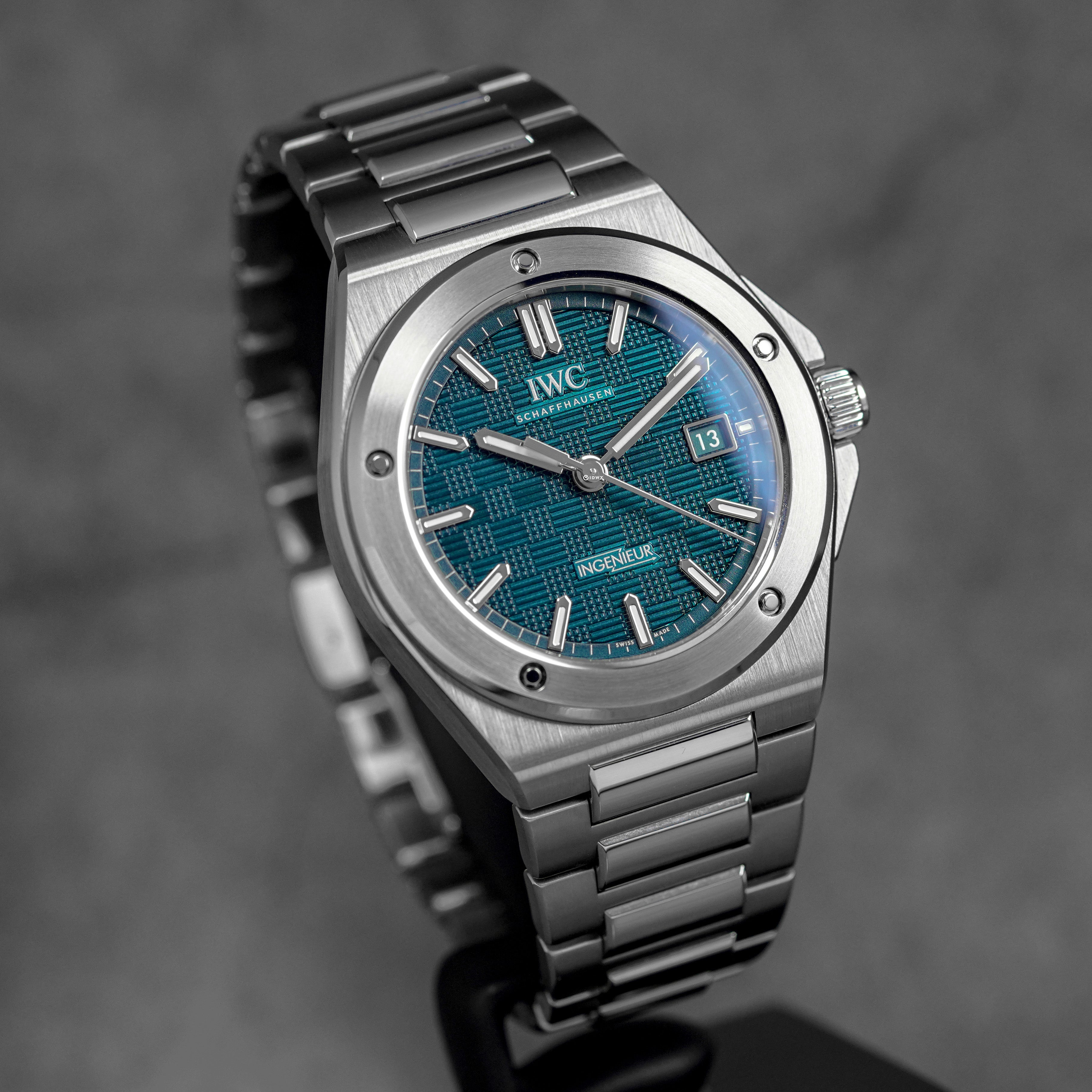 harga iwc ingenieur 40 aqua green