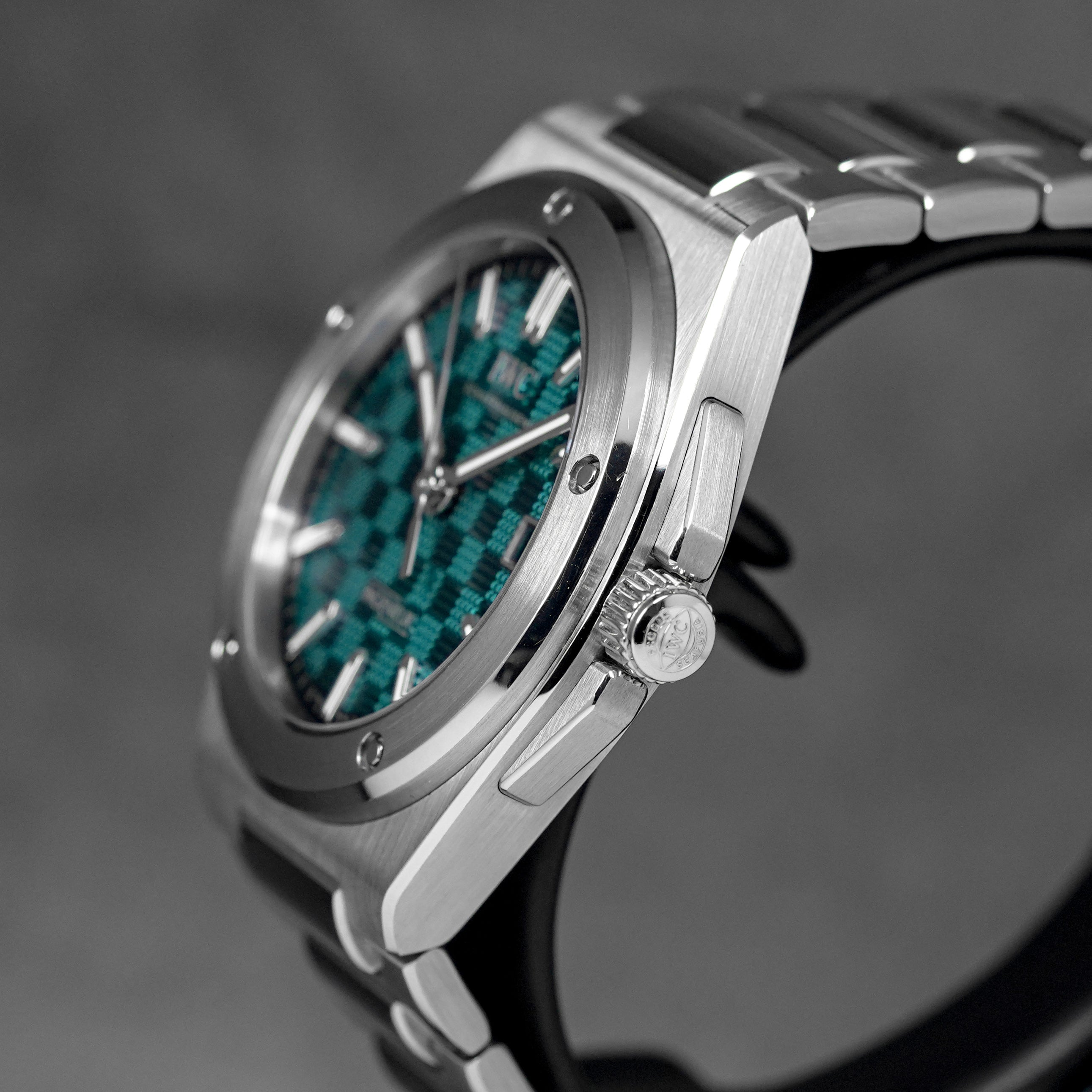 harga iwc ingenieur 40 aqua green