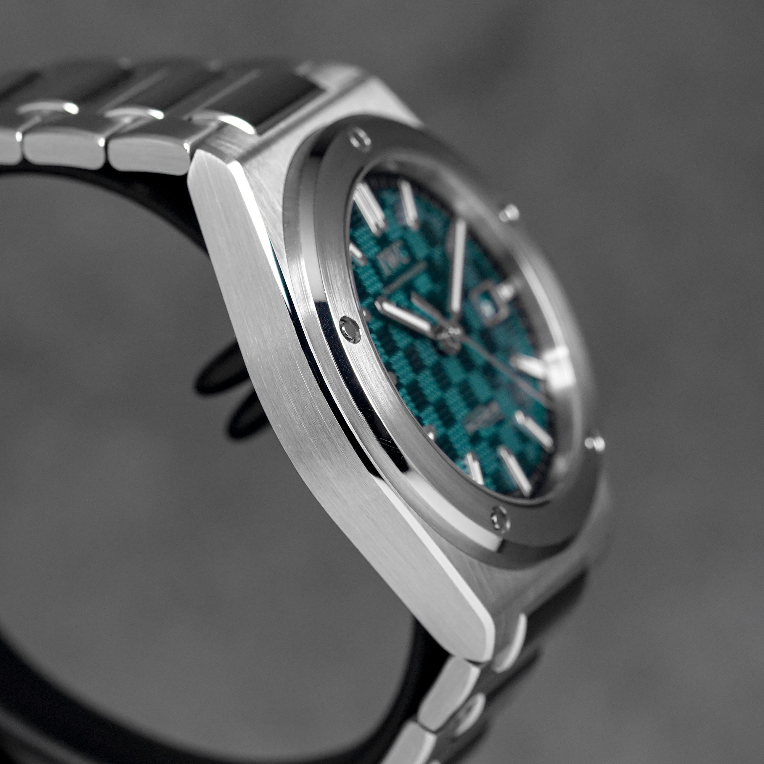 harga iwc ingenieur 40 aqua green